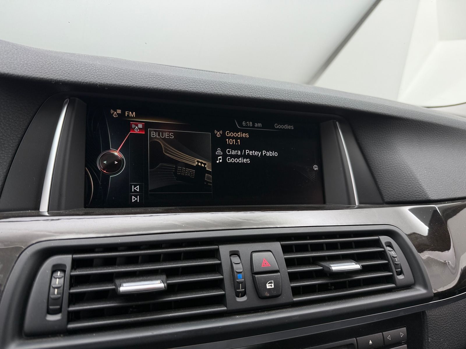 Thumbnail: 2016 BMW 5 Series - 3