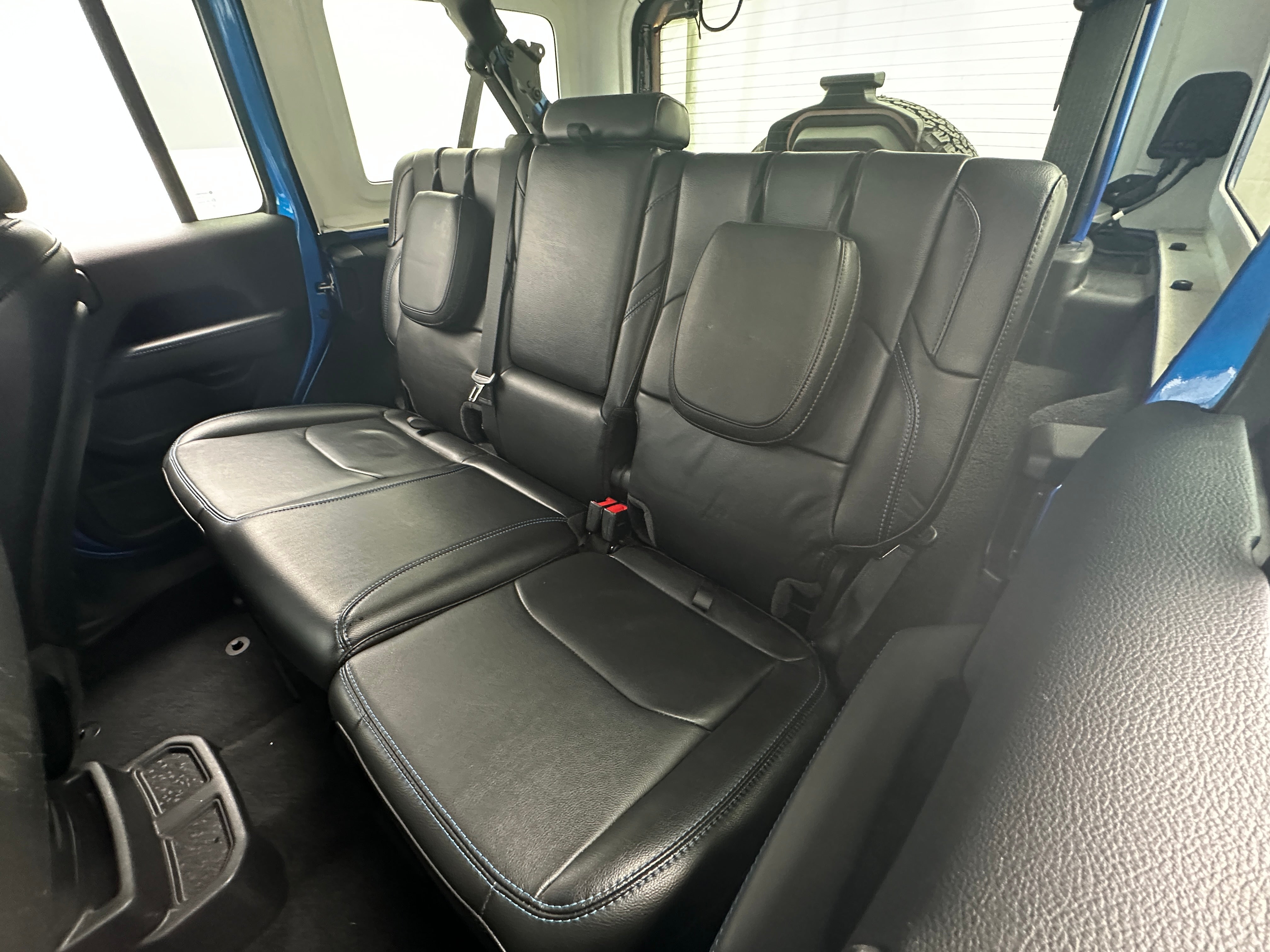 2022 Jeep Wrangler Unlimited Rubicon 4xe 5