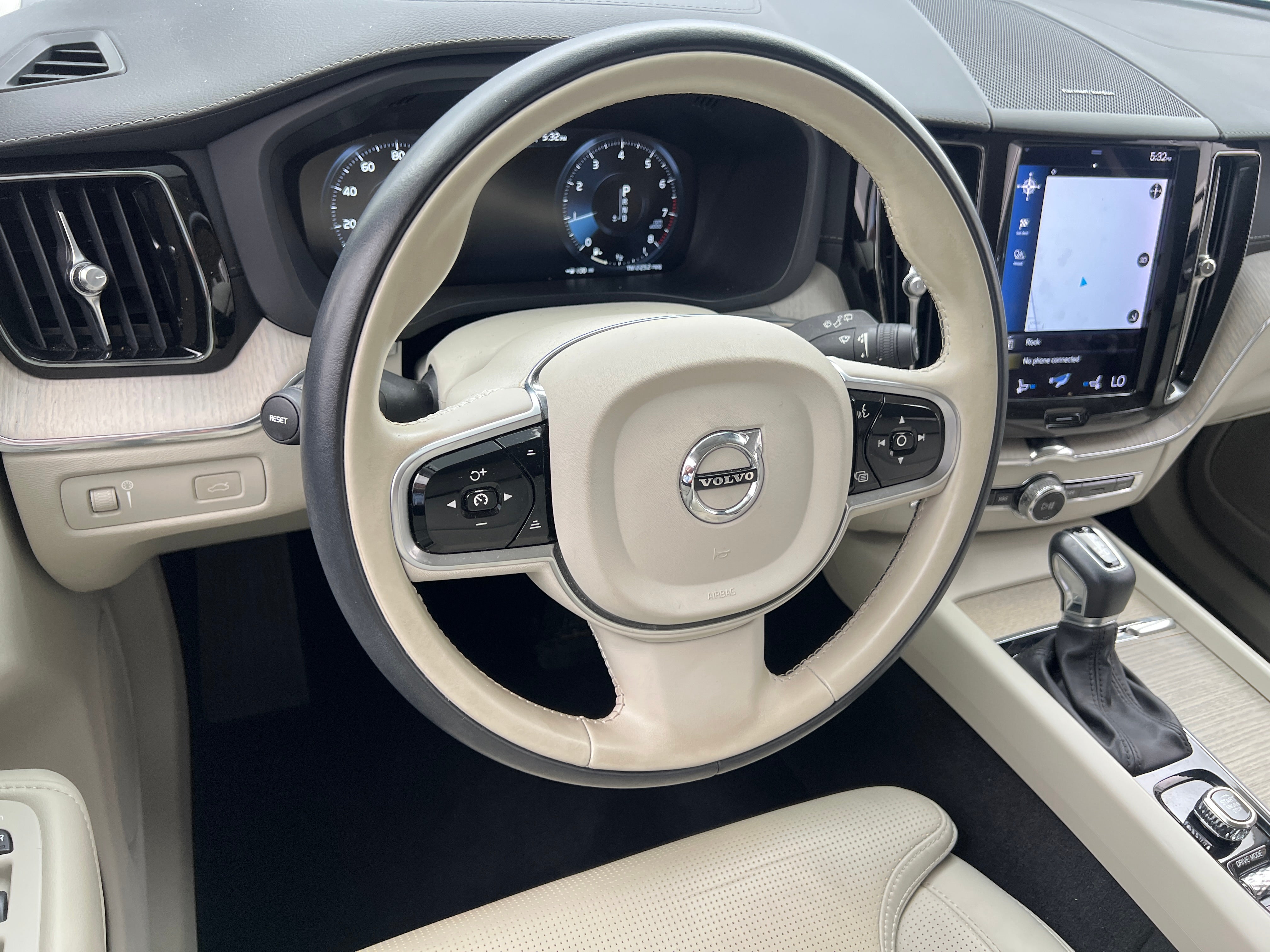 2021 Volvo XC60 T5 Inscription 4