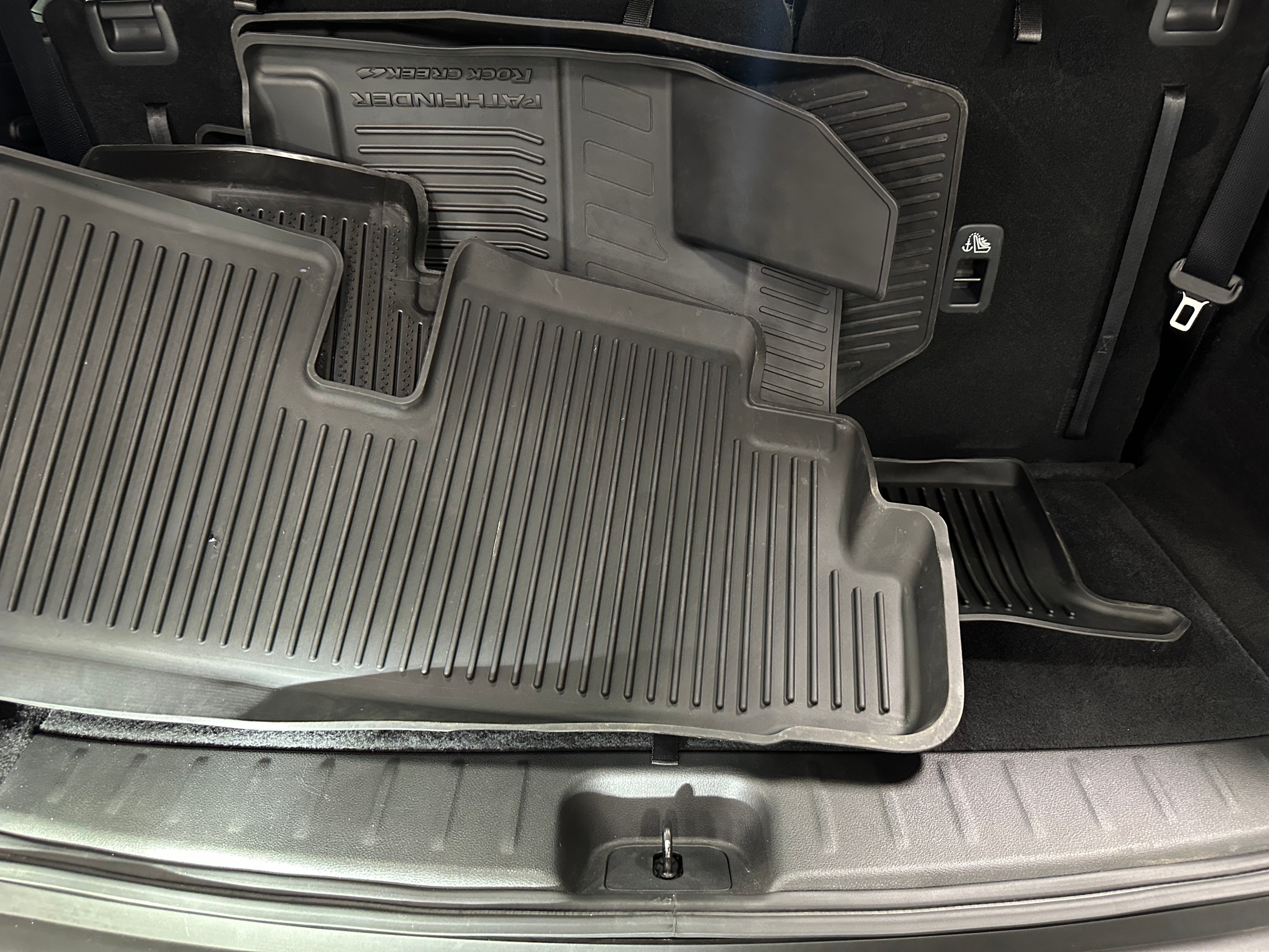 Thumbnail: 2023 Nissan Pathfinder - 6