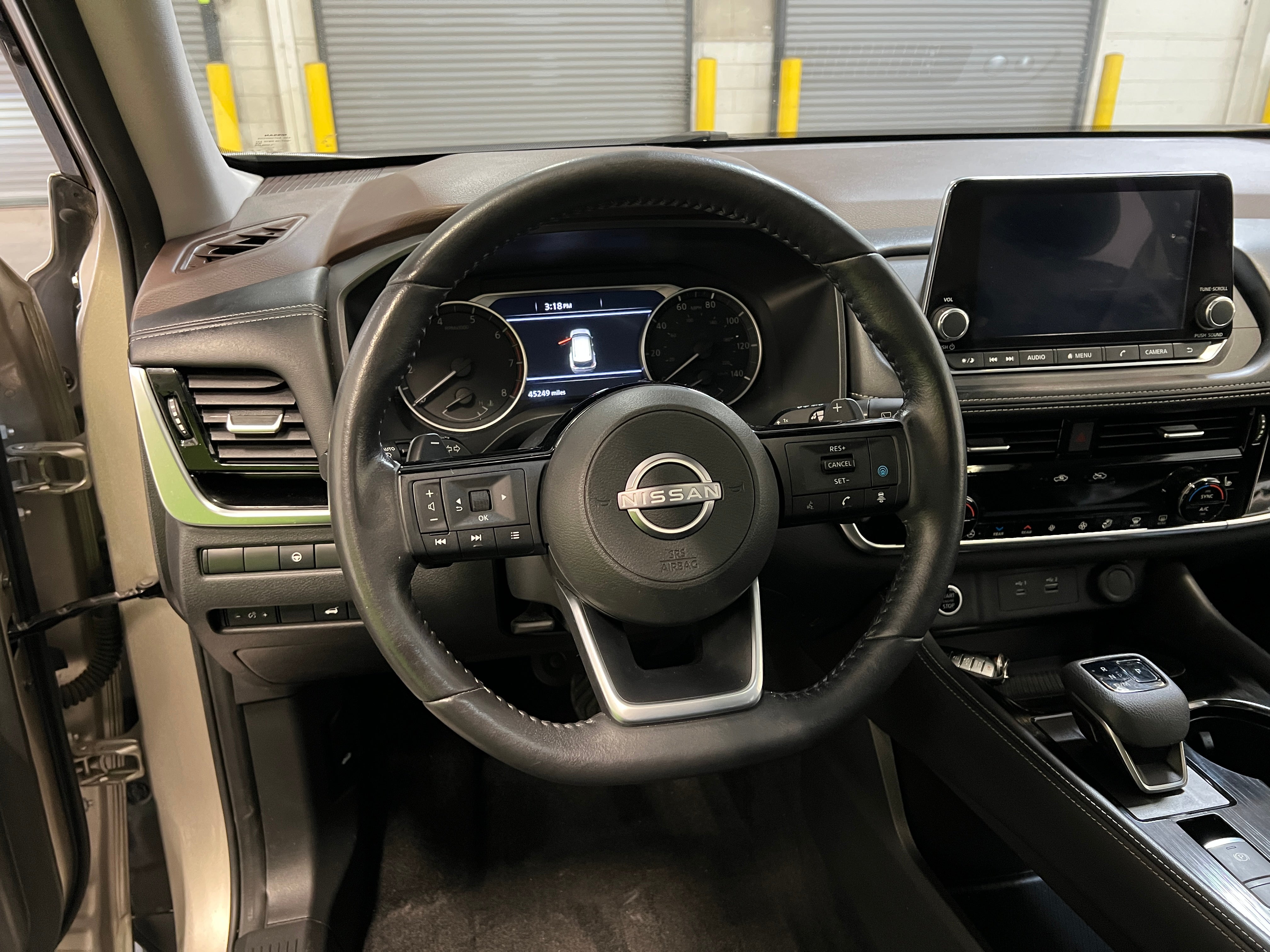 Thumbnail: 2022 Nissan Rogue - 4