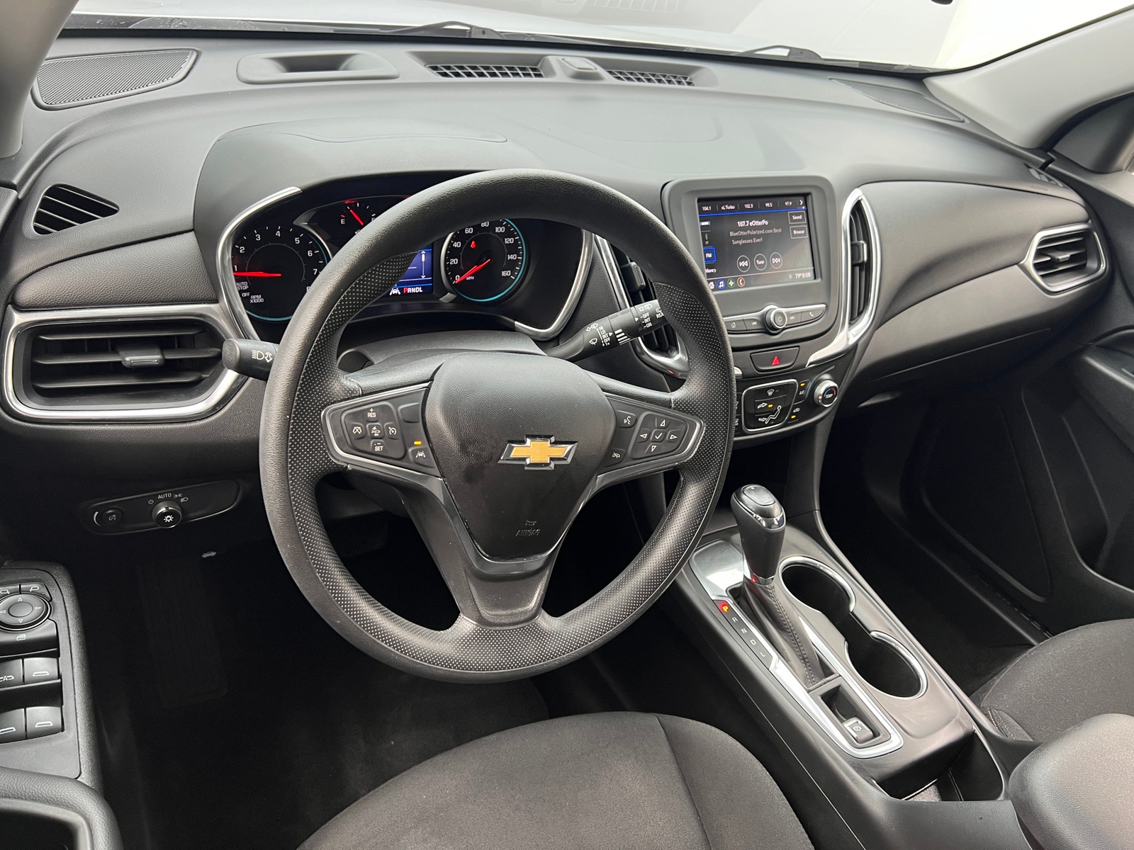 Thumbnail: 2020 Chevrolet Equinox - 3
