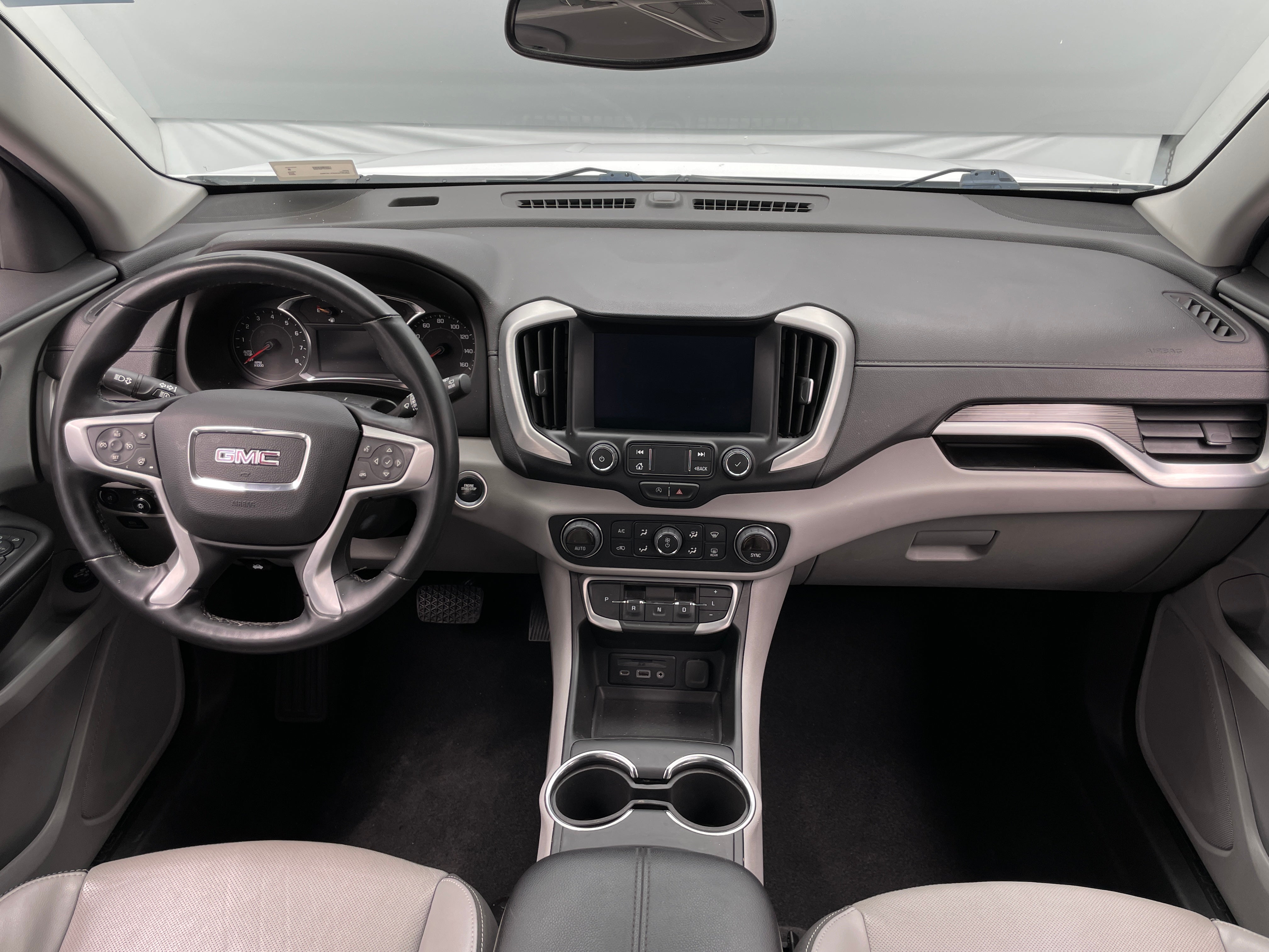 2023 GMC Terrain SLT 2