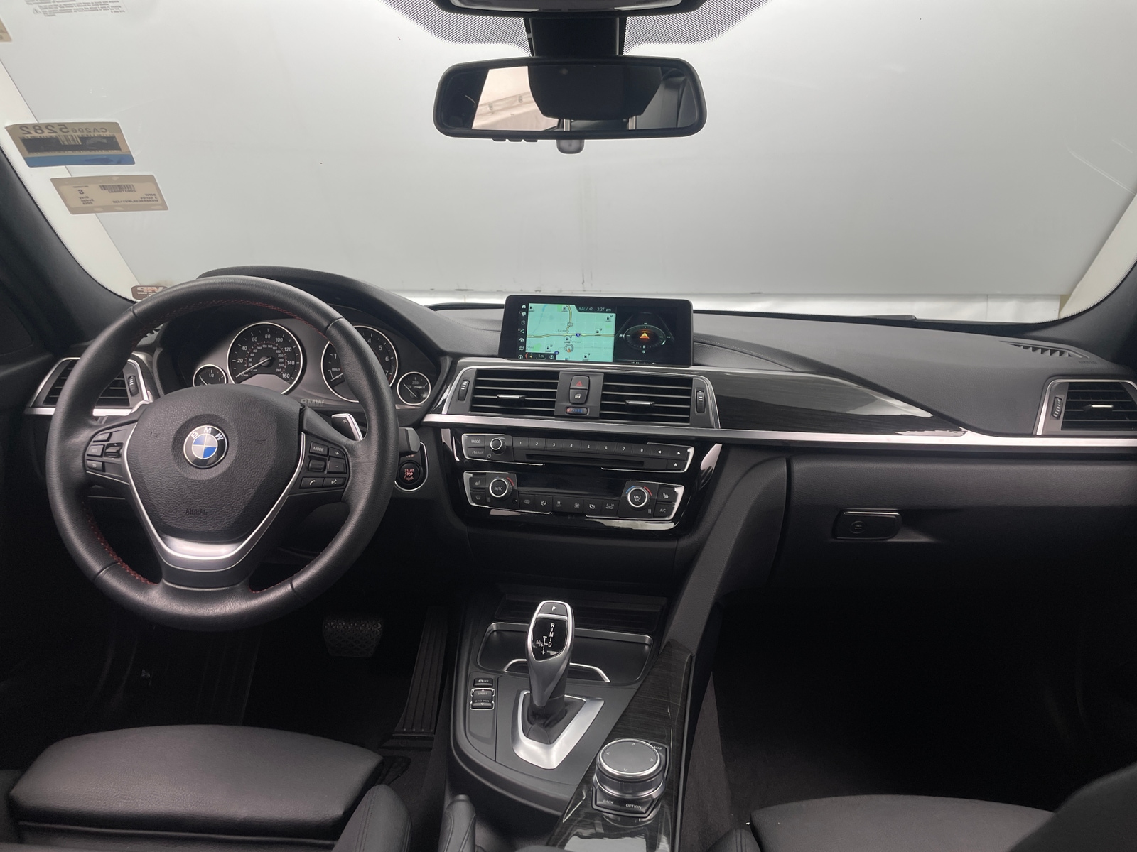 Thumbnail: 2018 BMW 3 Series - 2