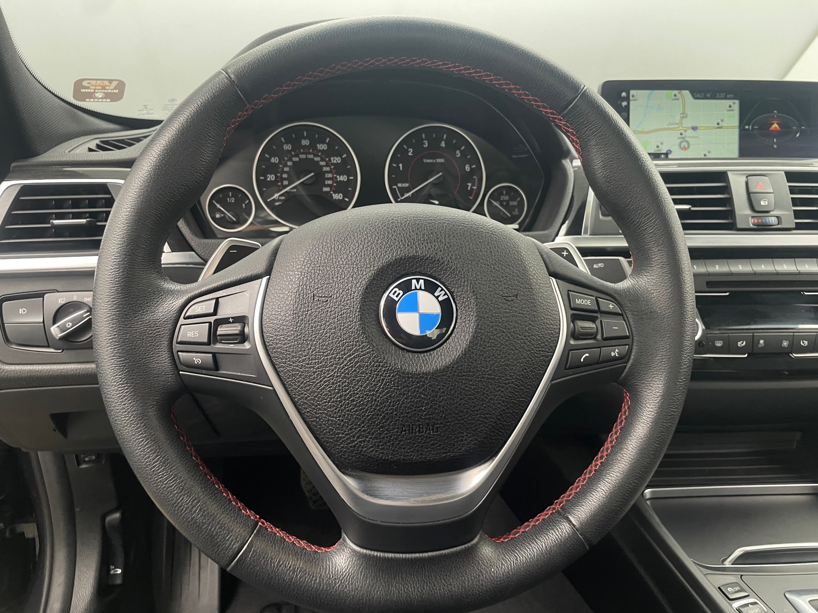 Thumbnail: 2018 BMW 3 Series - 4