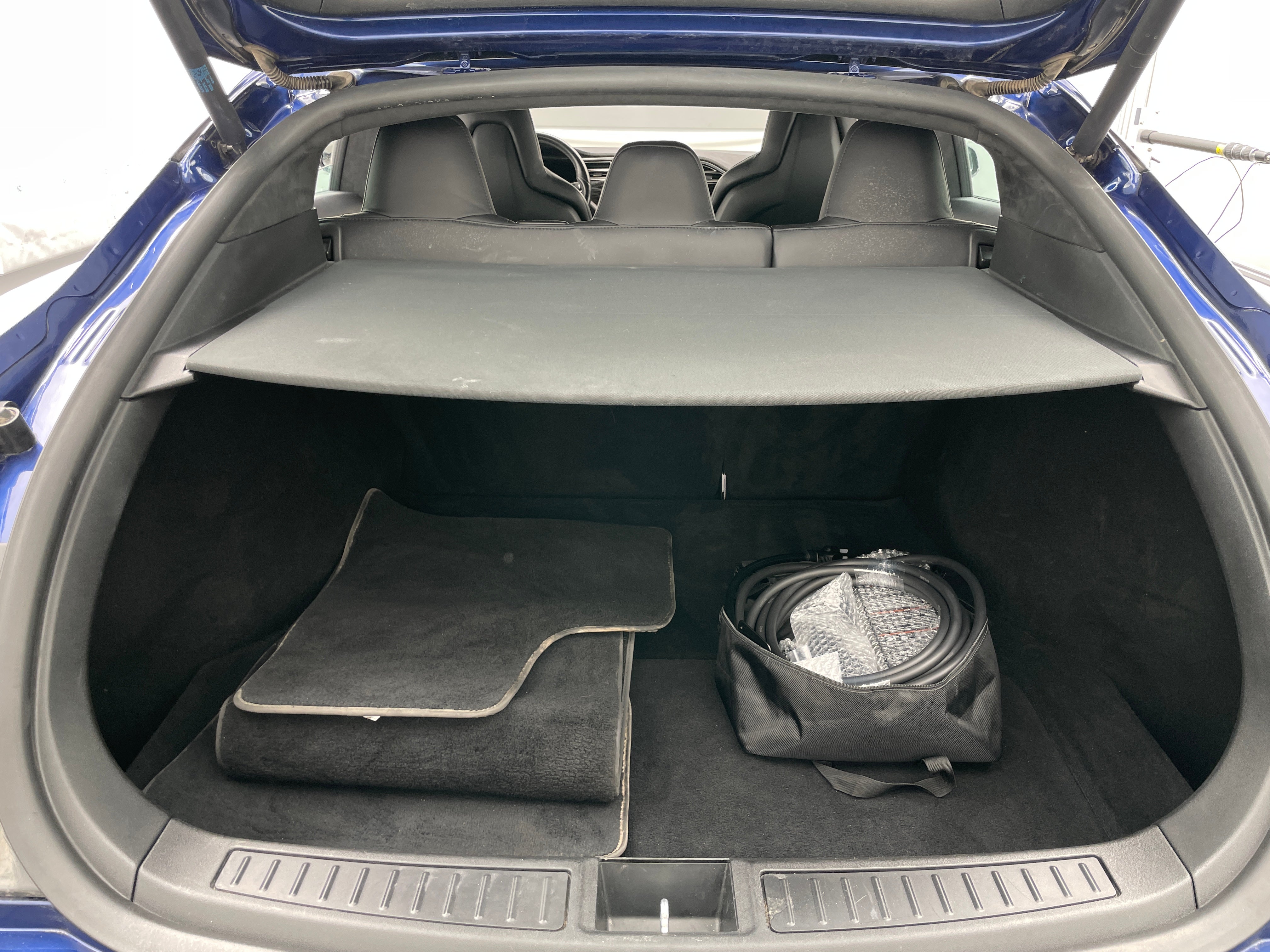 2016 Tesla Model S 90D 6