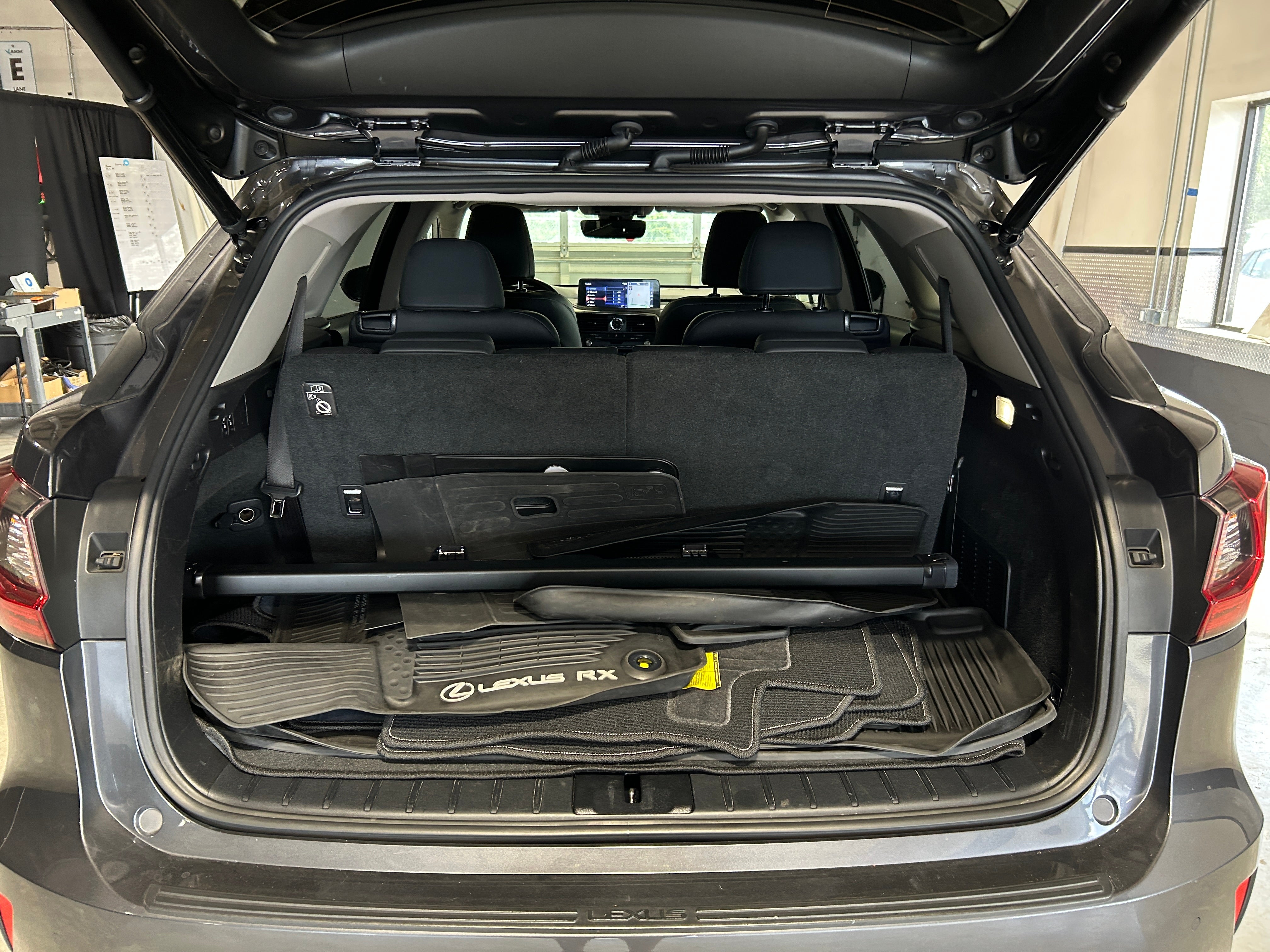 2022 Lexus RX Hybrid 450hL 7