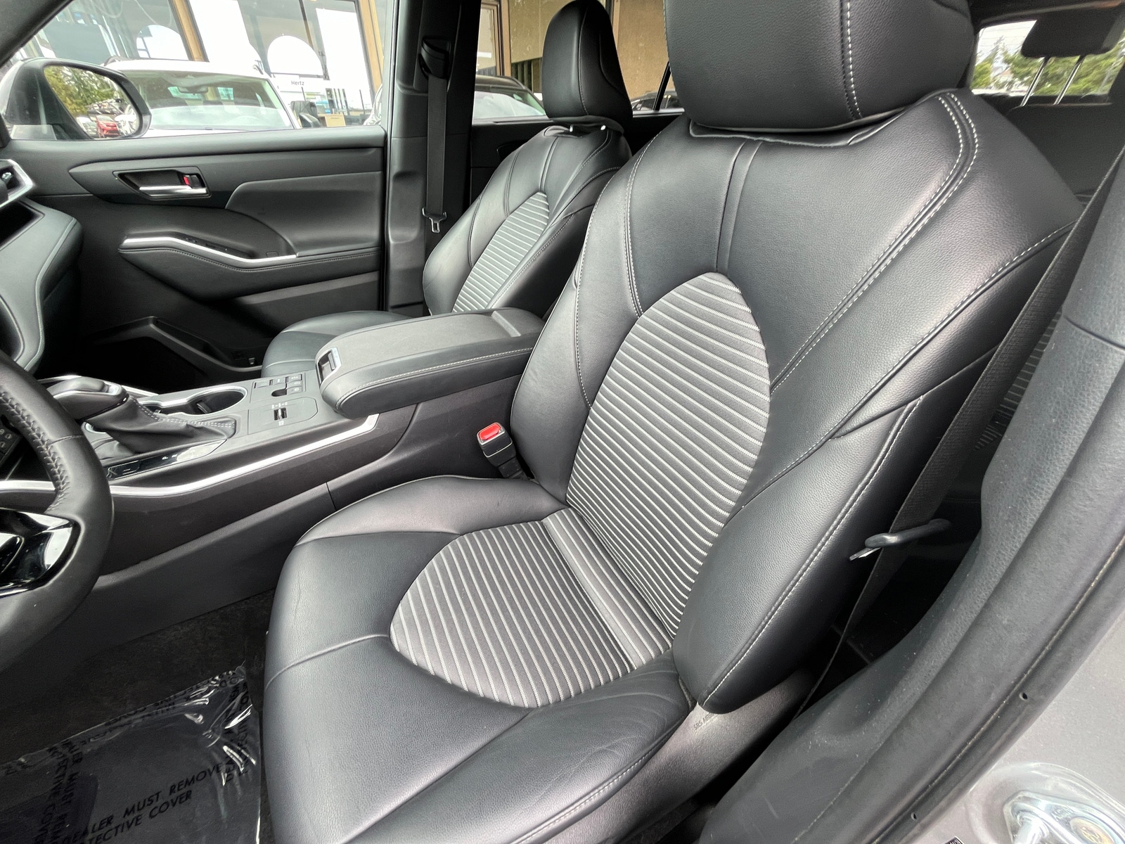 Thumbnail: 2024 Toyota Highlander - 2