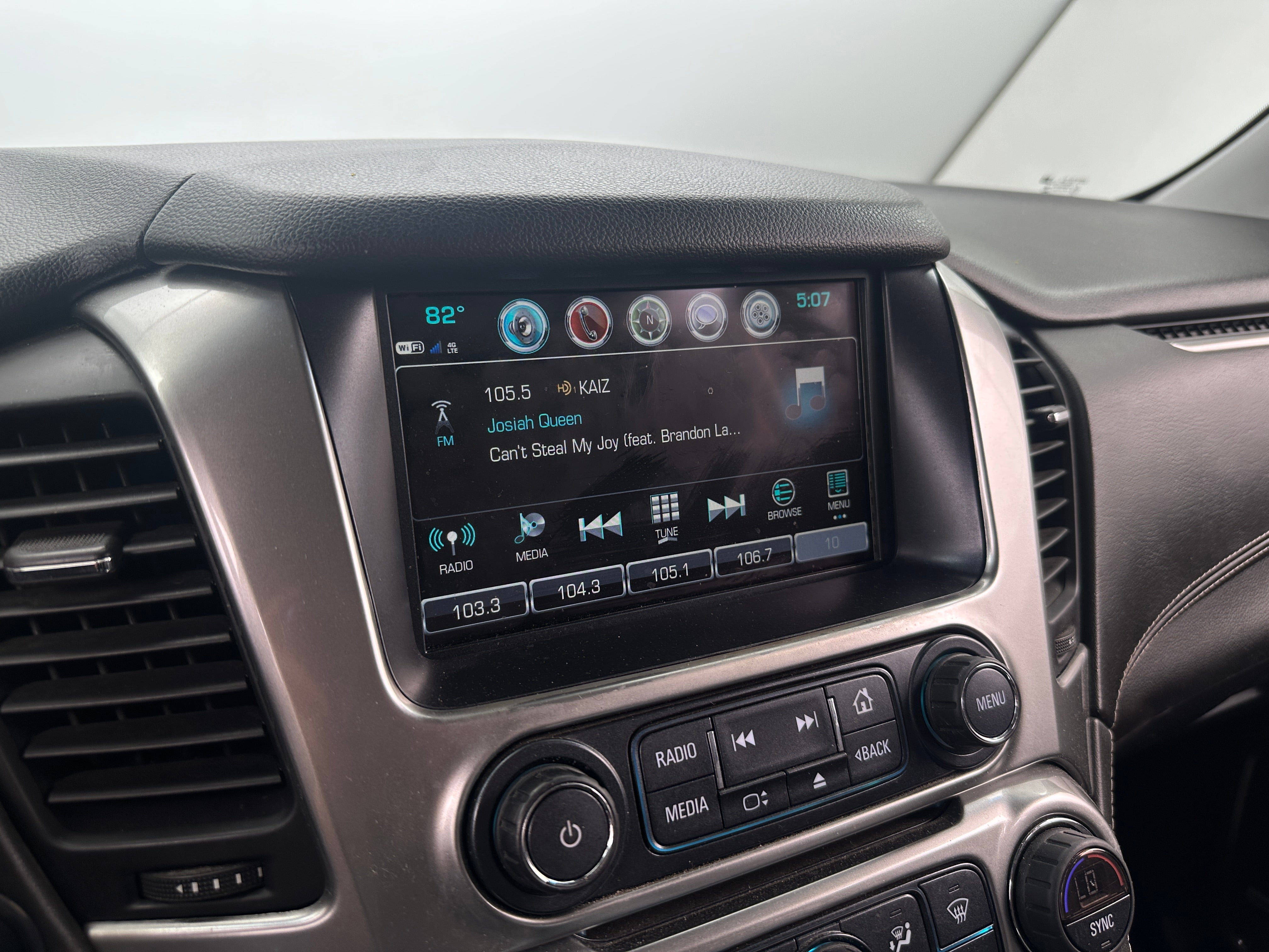 2017 Chevrolet Tahoe LT 3