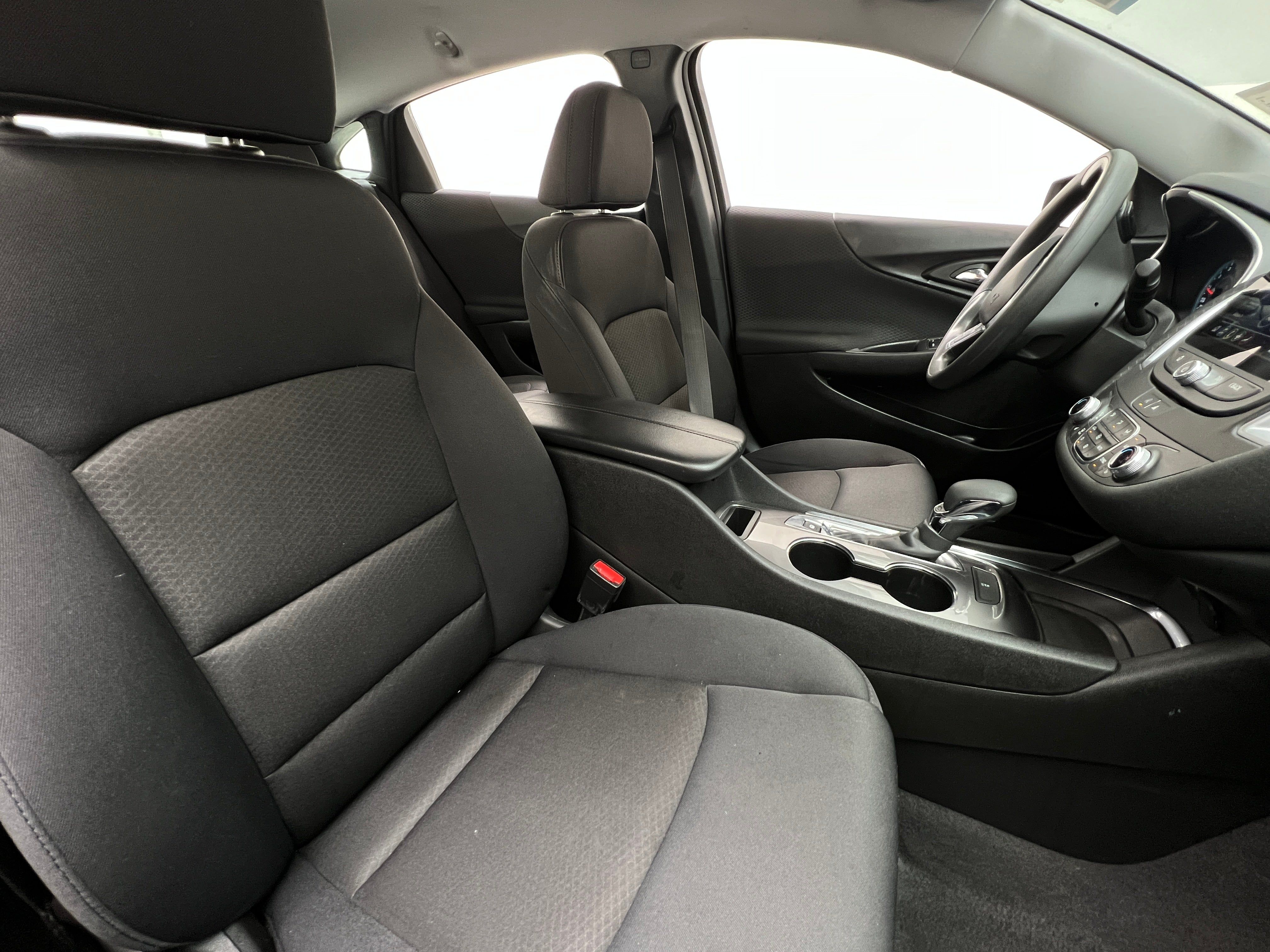 2023 Chevrolet Malibu LT 2
