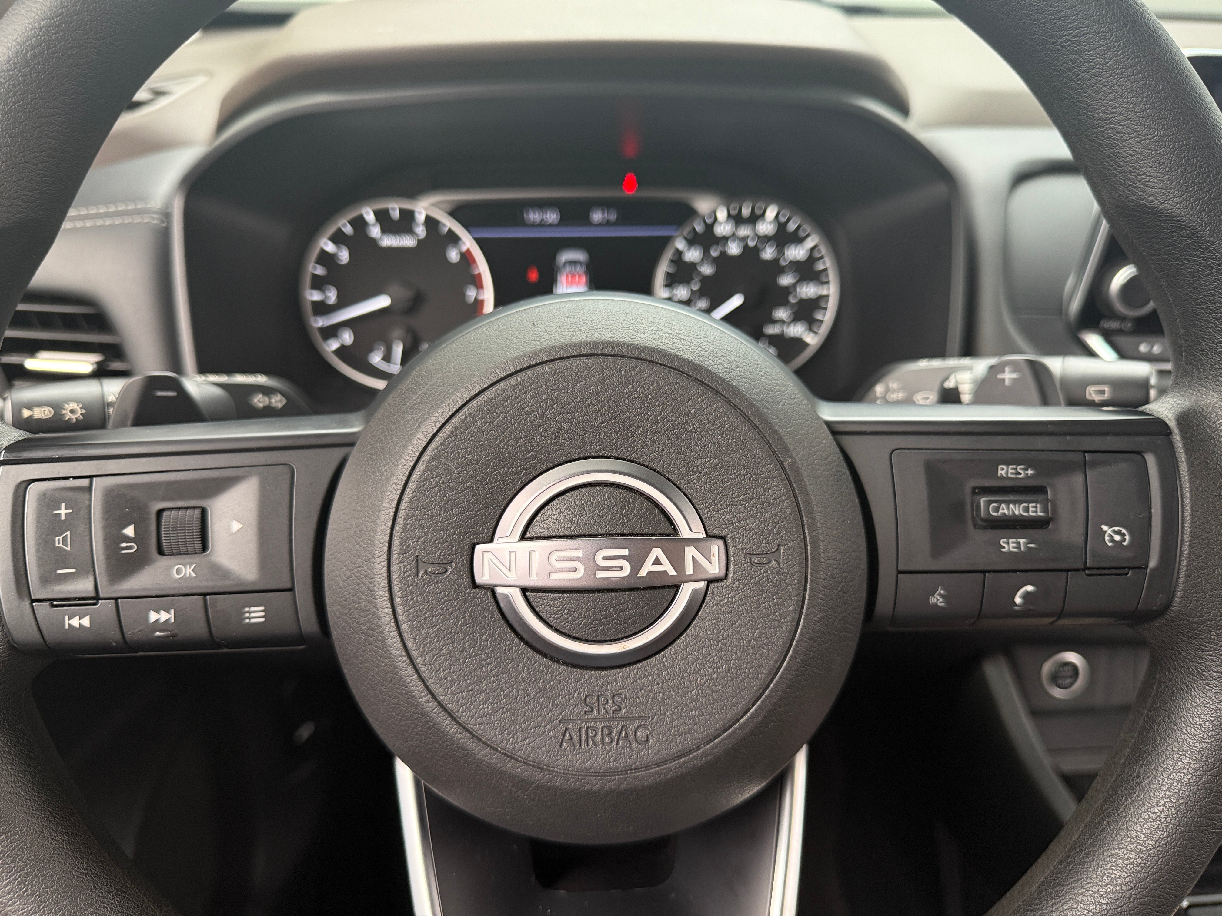 2023 Nissan Rogue S 5