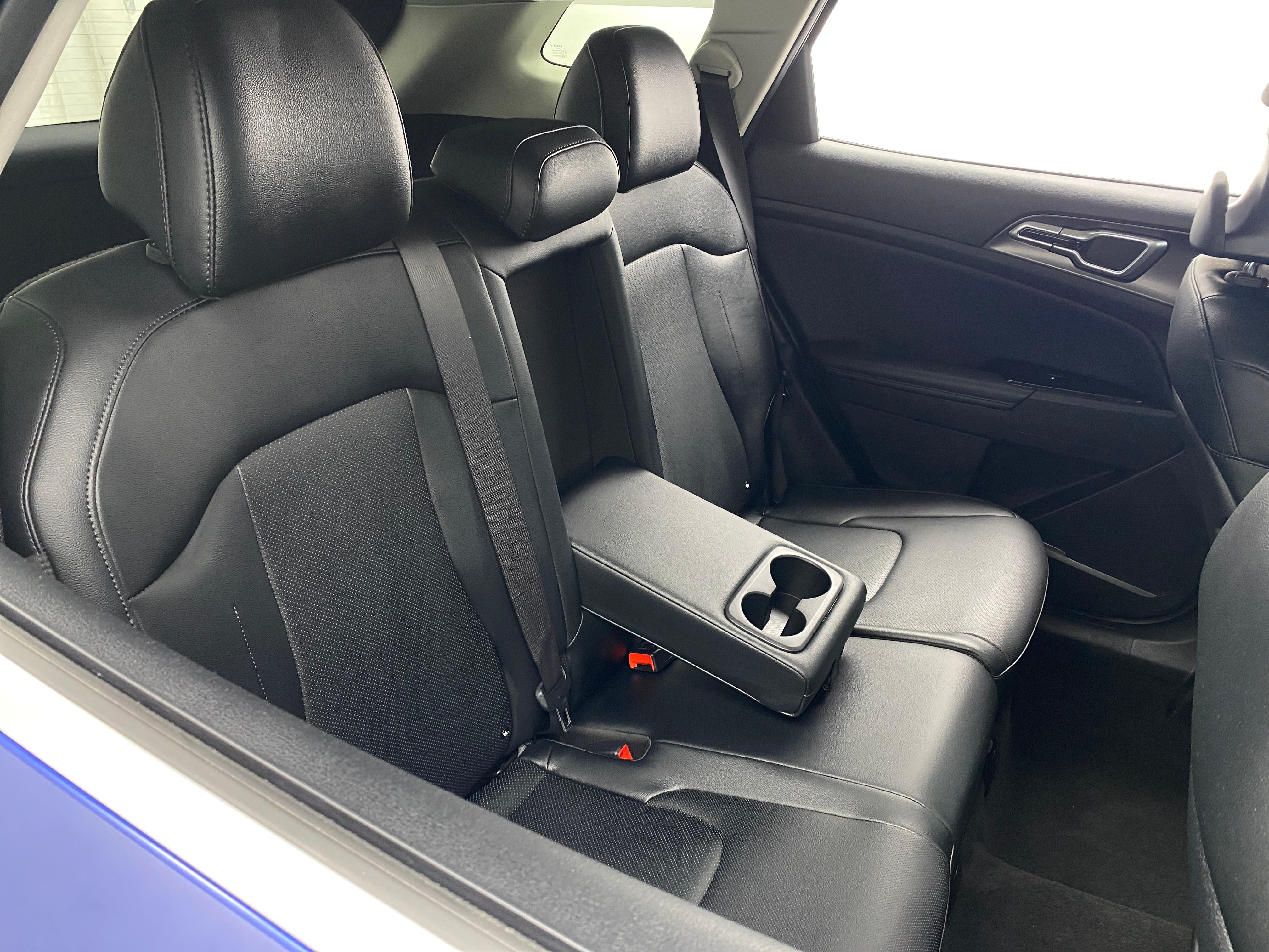 2024 Kia Sportage EX 6