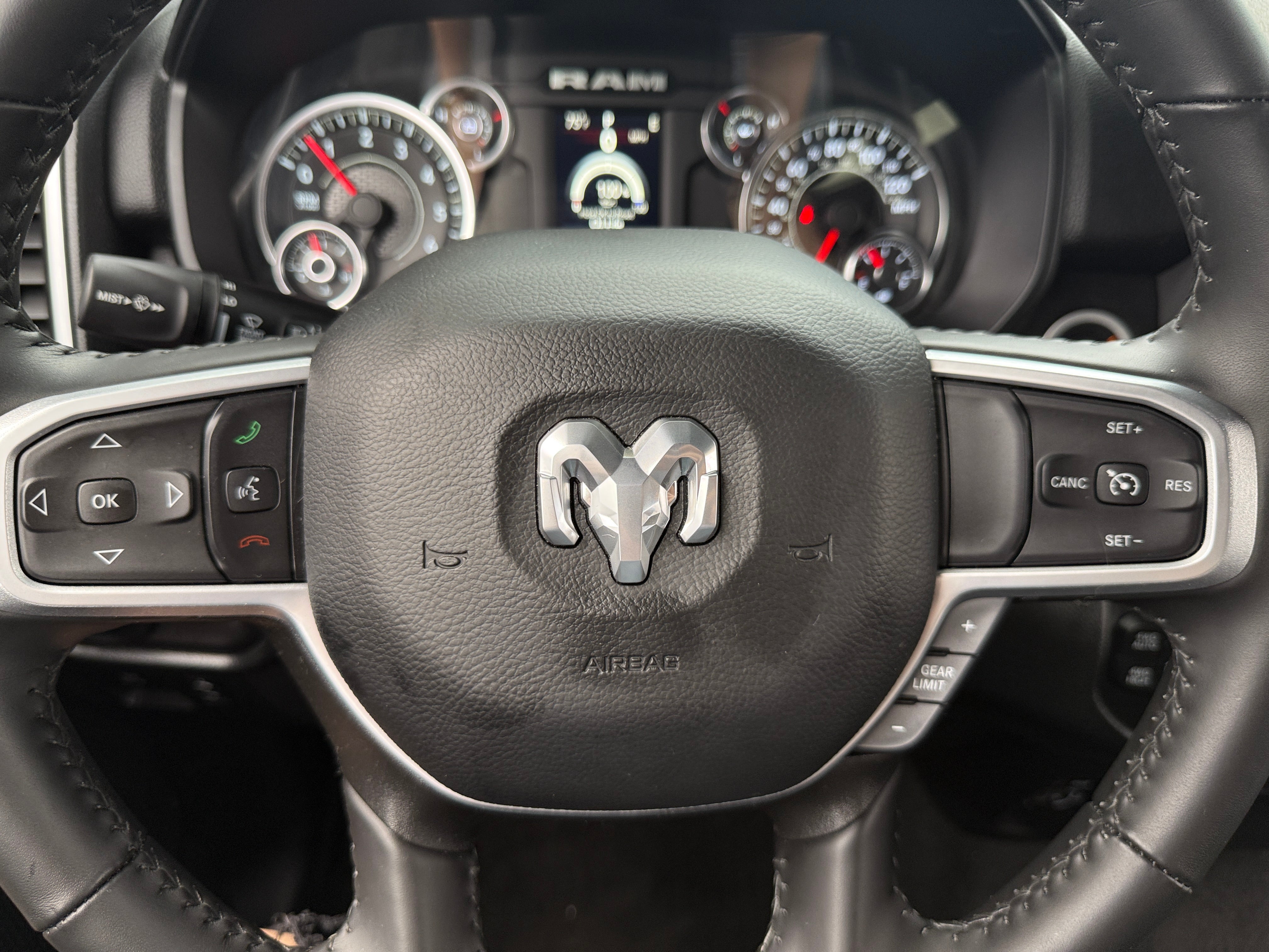 2022 RAM 1500 Big Horn 5