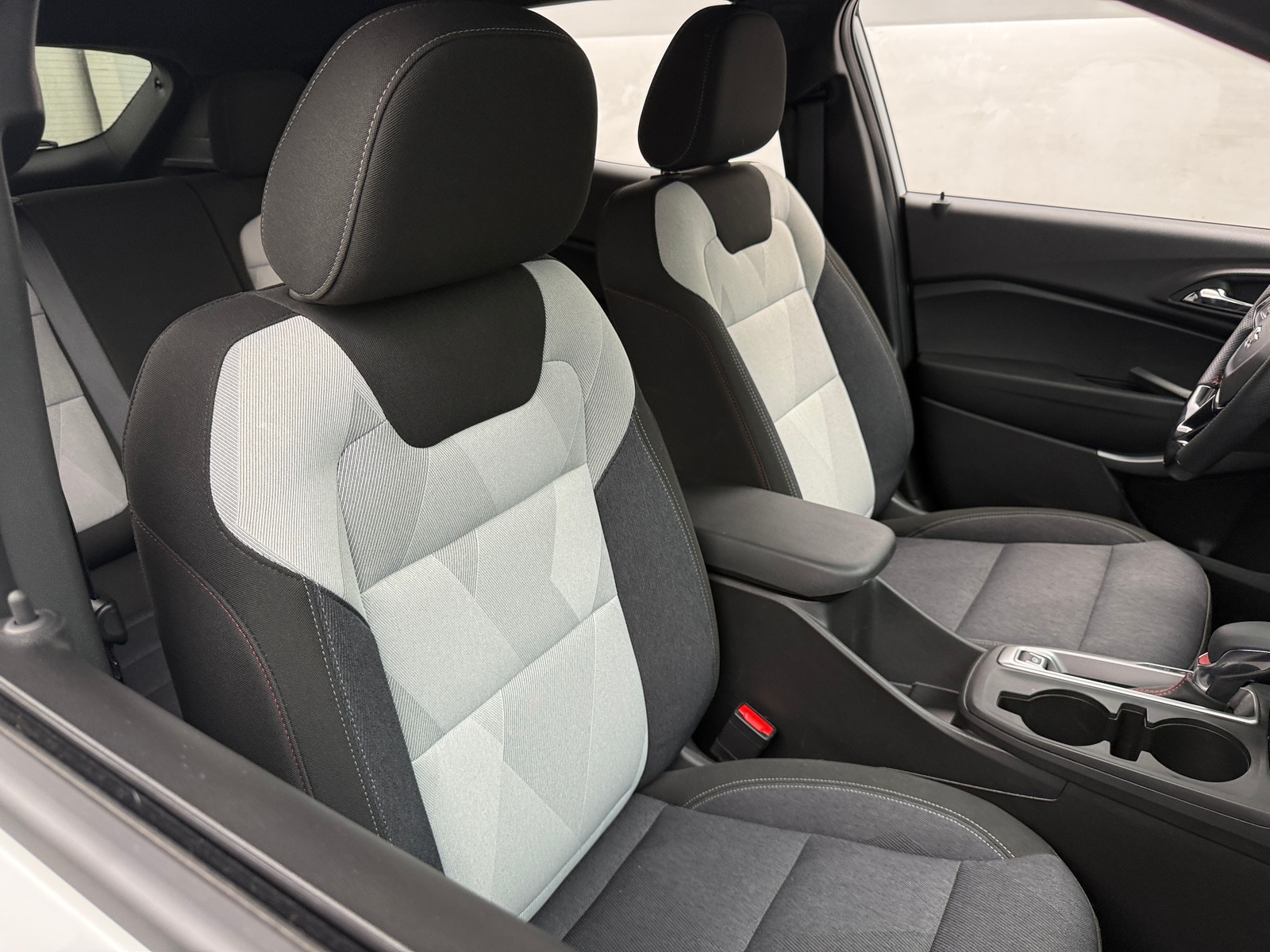 Thumbnail: 2025 Chevrolet Trax - 2