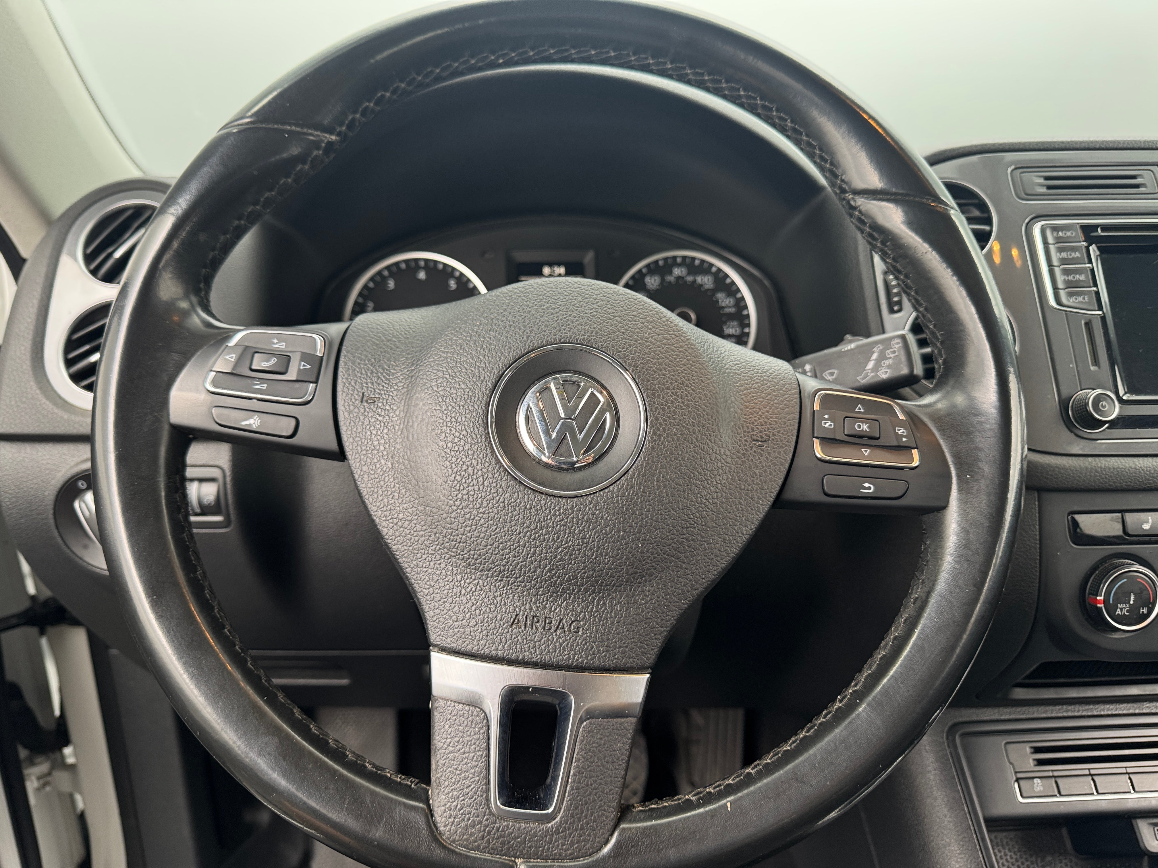 2017 Volkswagen Tiguan 2.0T 4