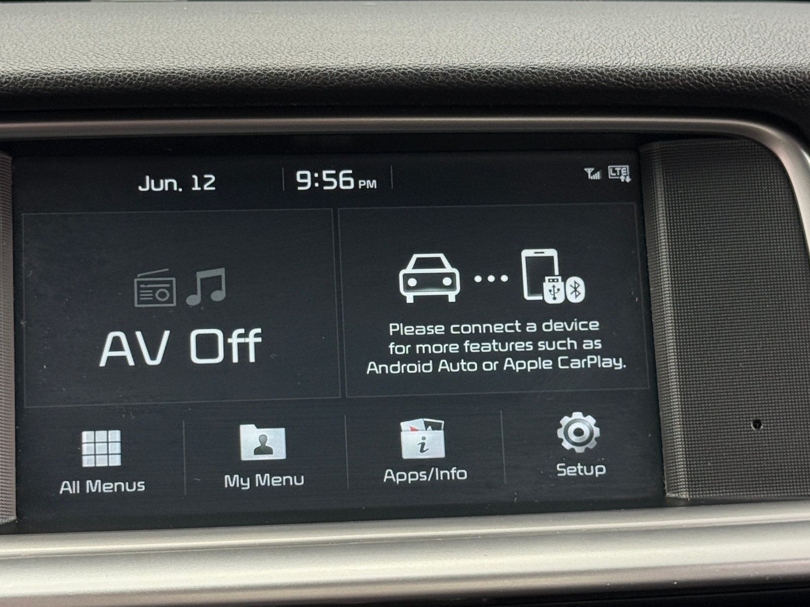 Thumbnail: 2019 Kia Optima - 4