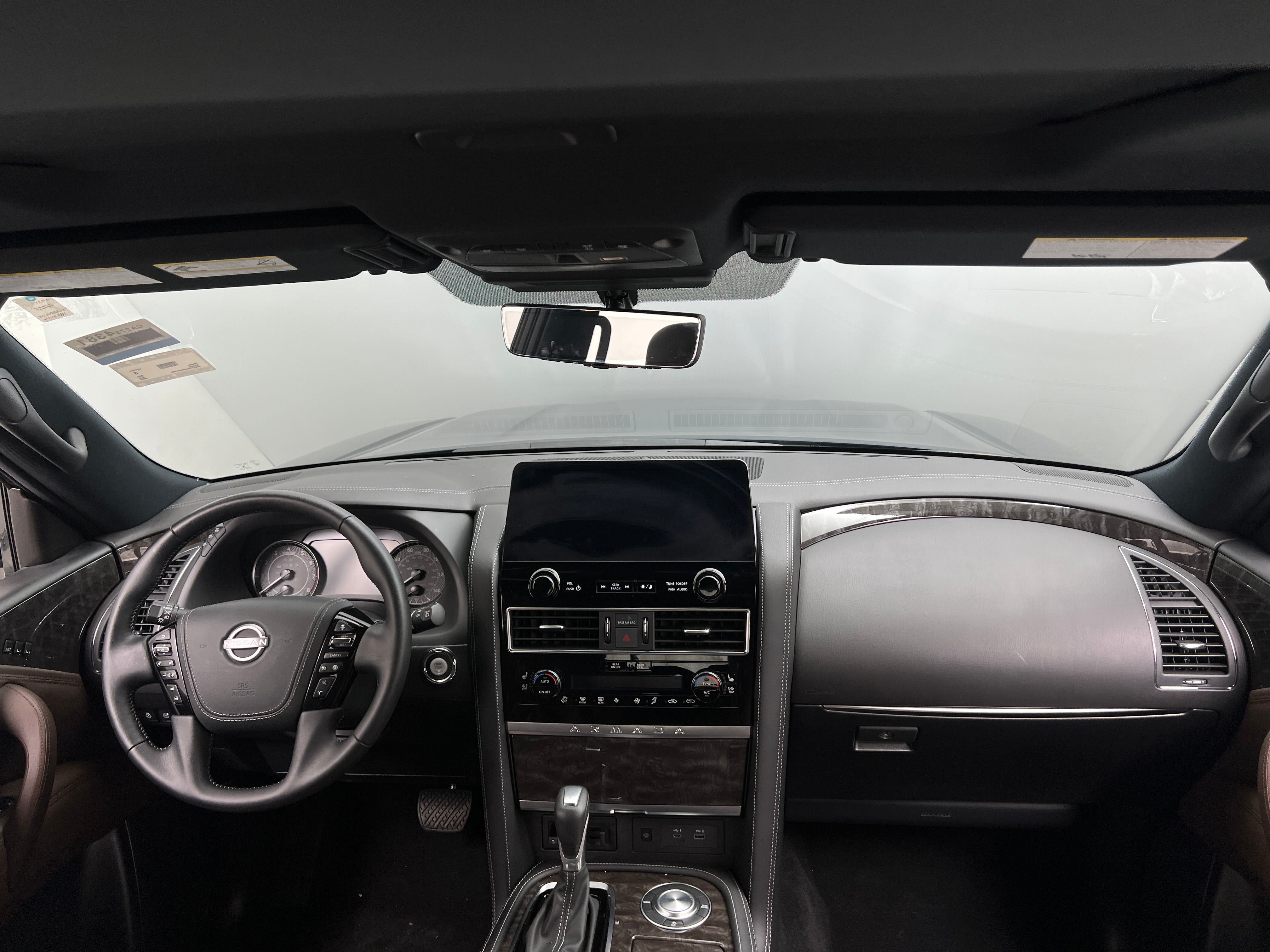 2024 Nissan Armada Platinum Edition 2