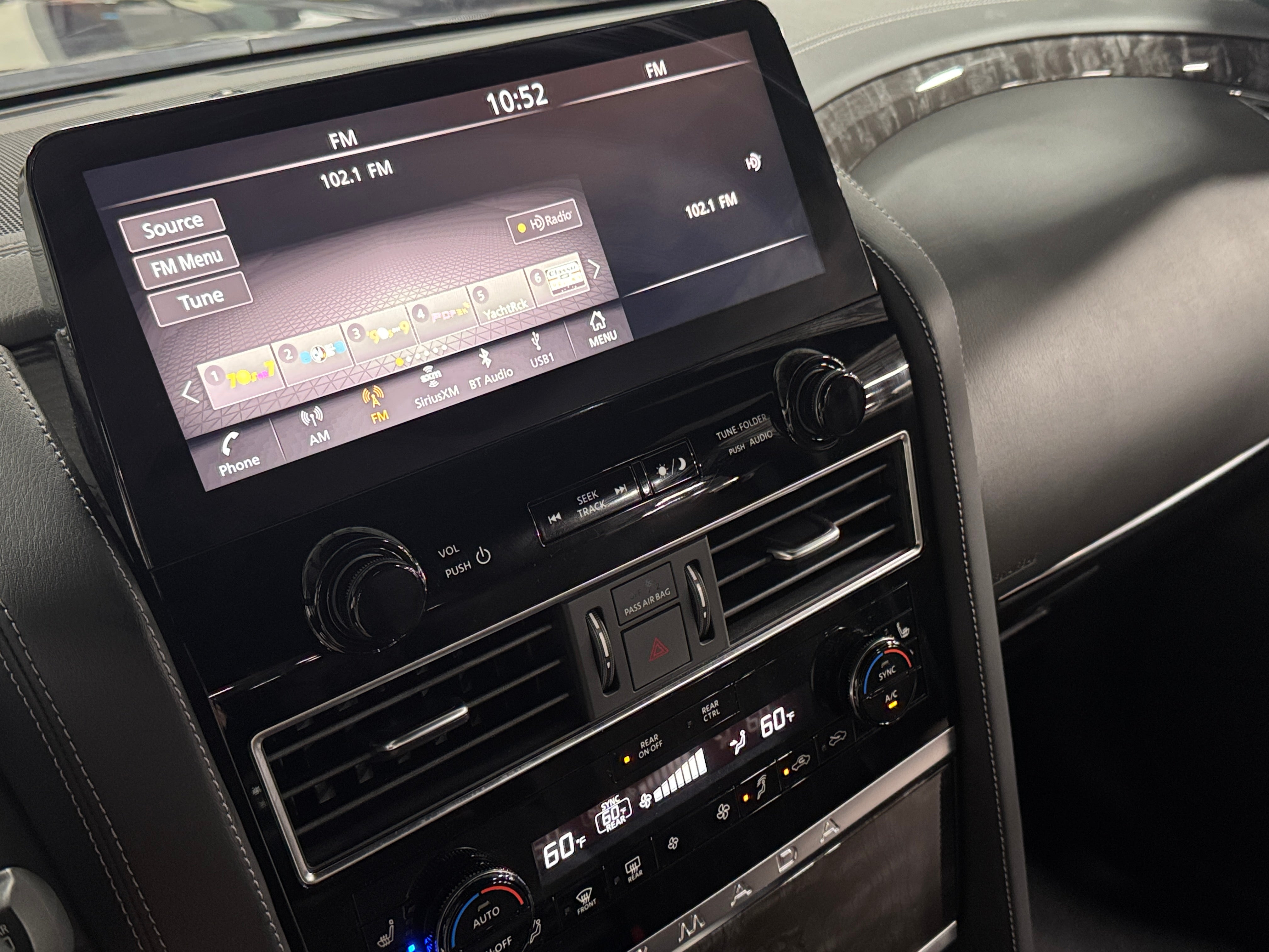 2024 Nissan Armada Platinum Edition 3