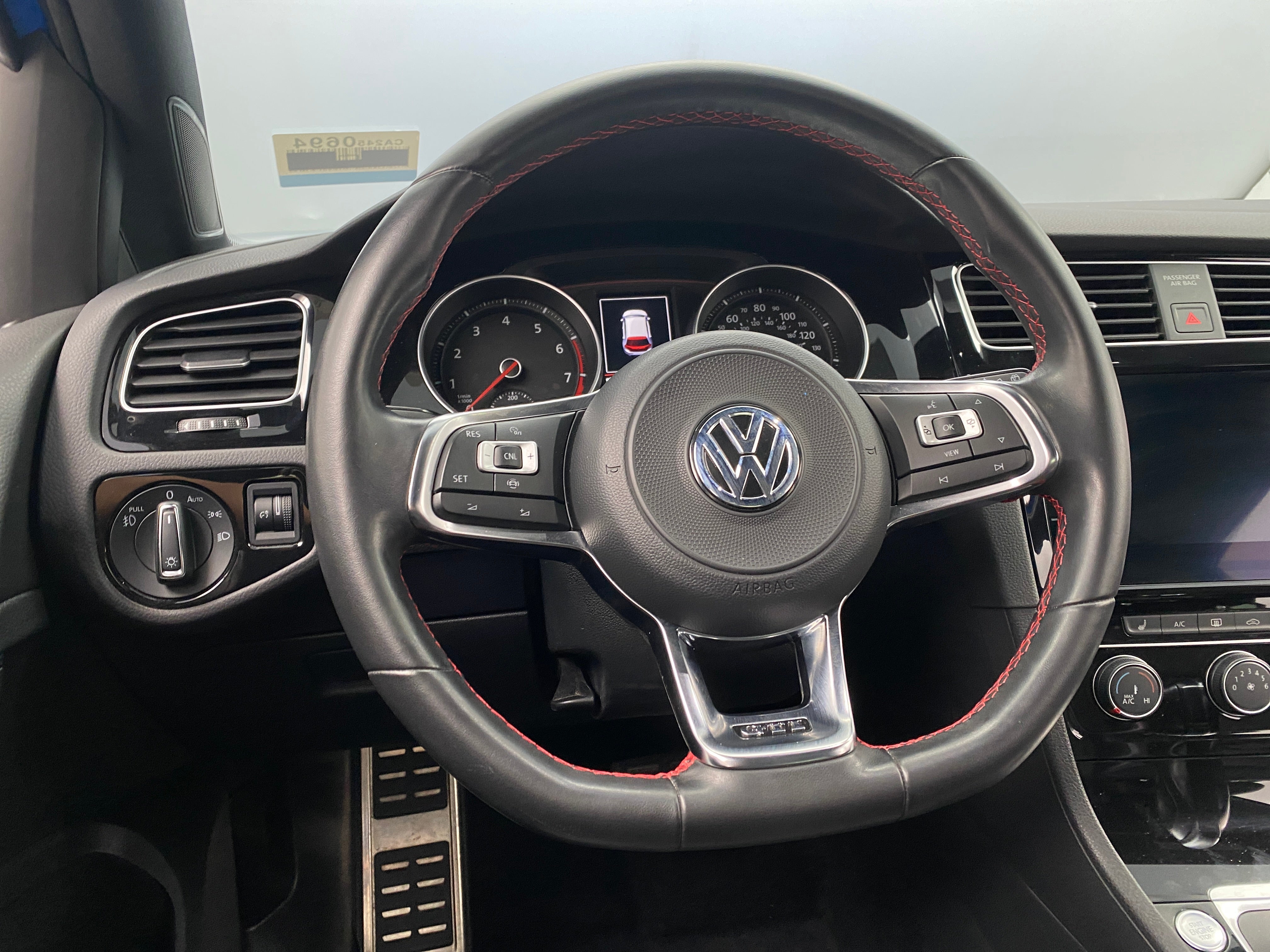 2021 Volkswagen Golf GTI SE 5