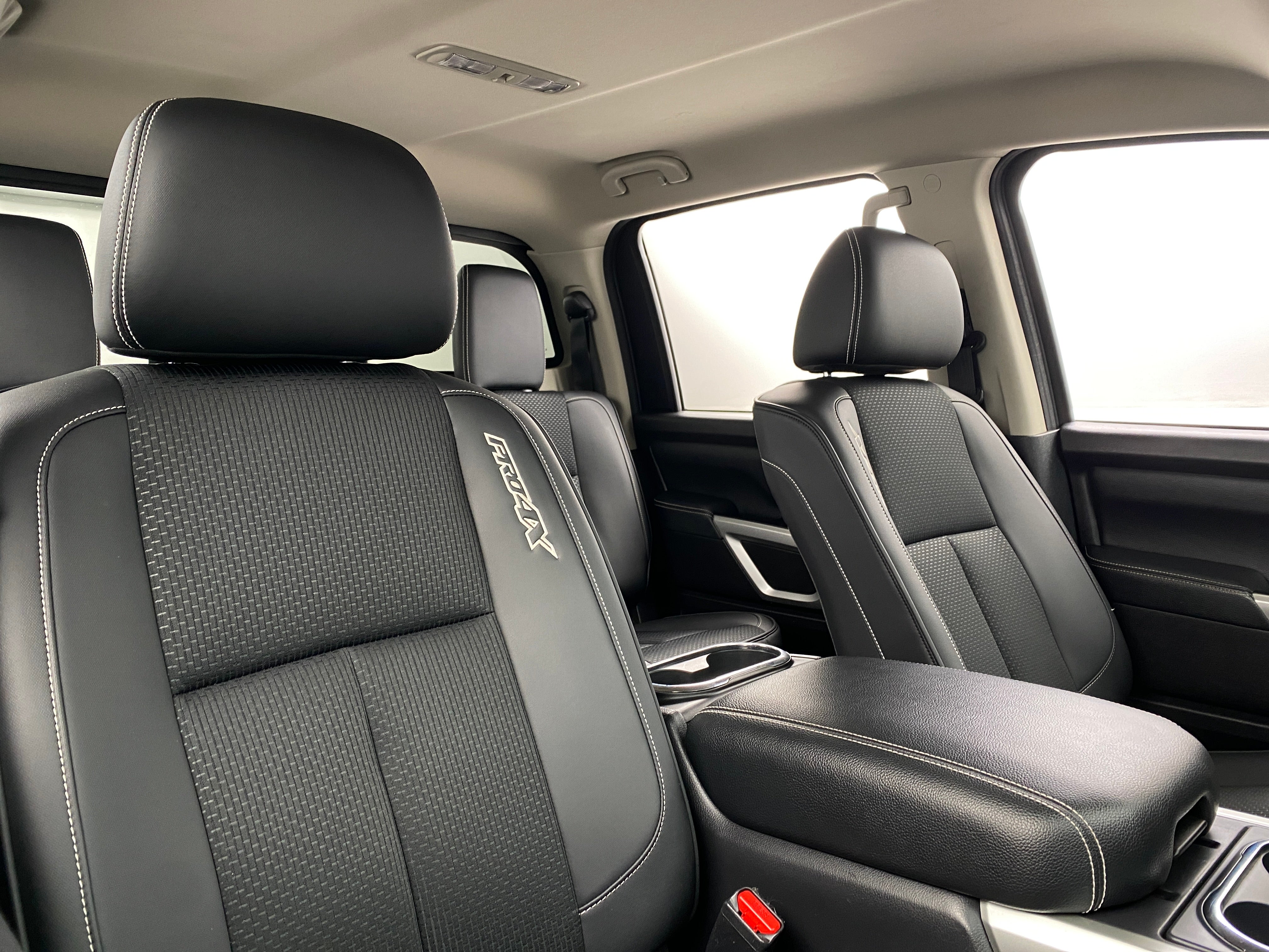 Thumbnail: 2019 Nissan Titan - 2