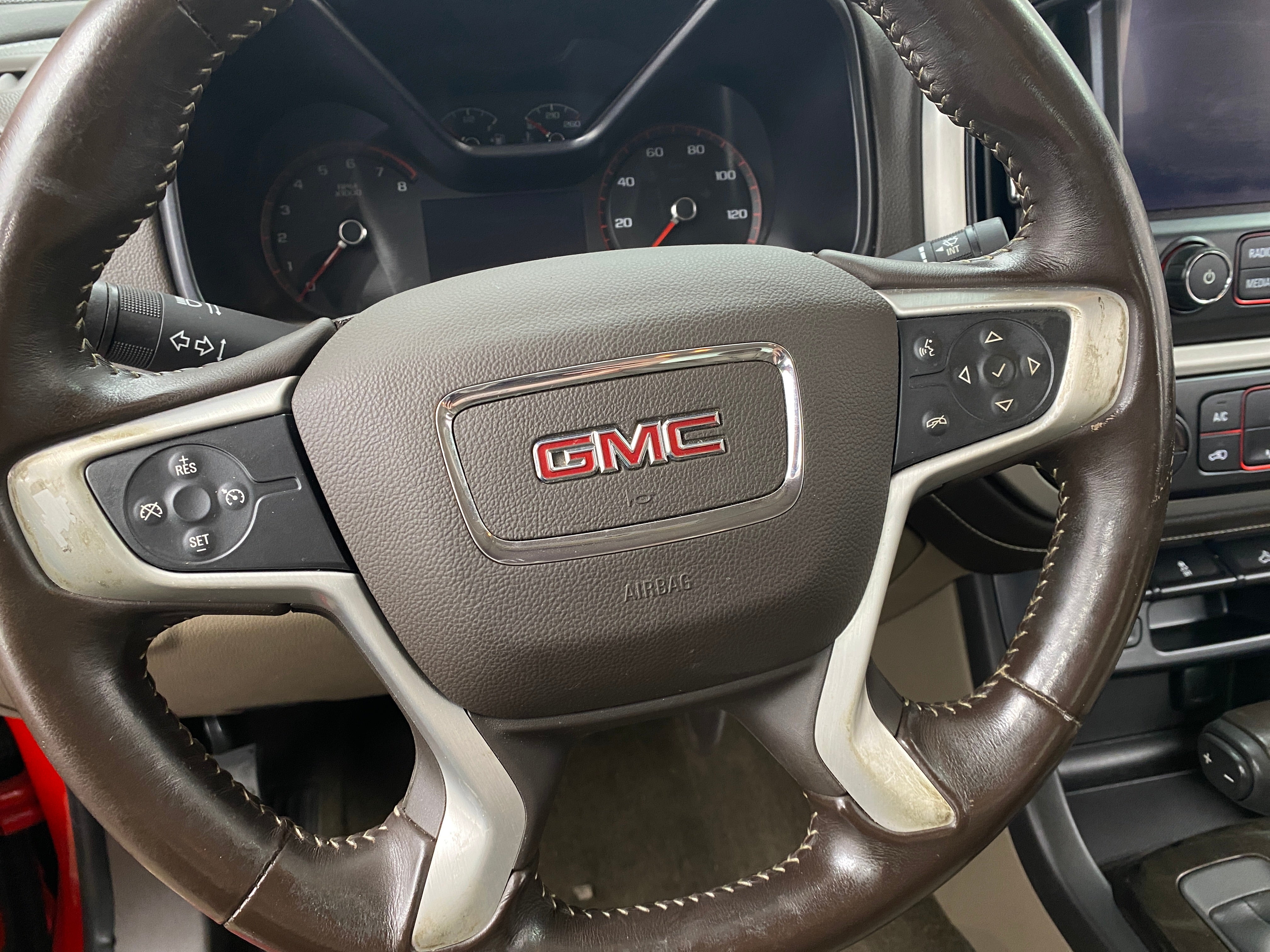 2015 GMC Canyon SLT 4