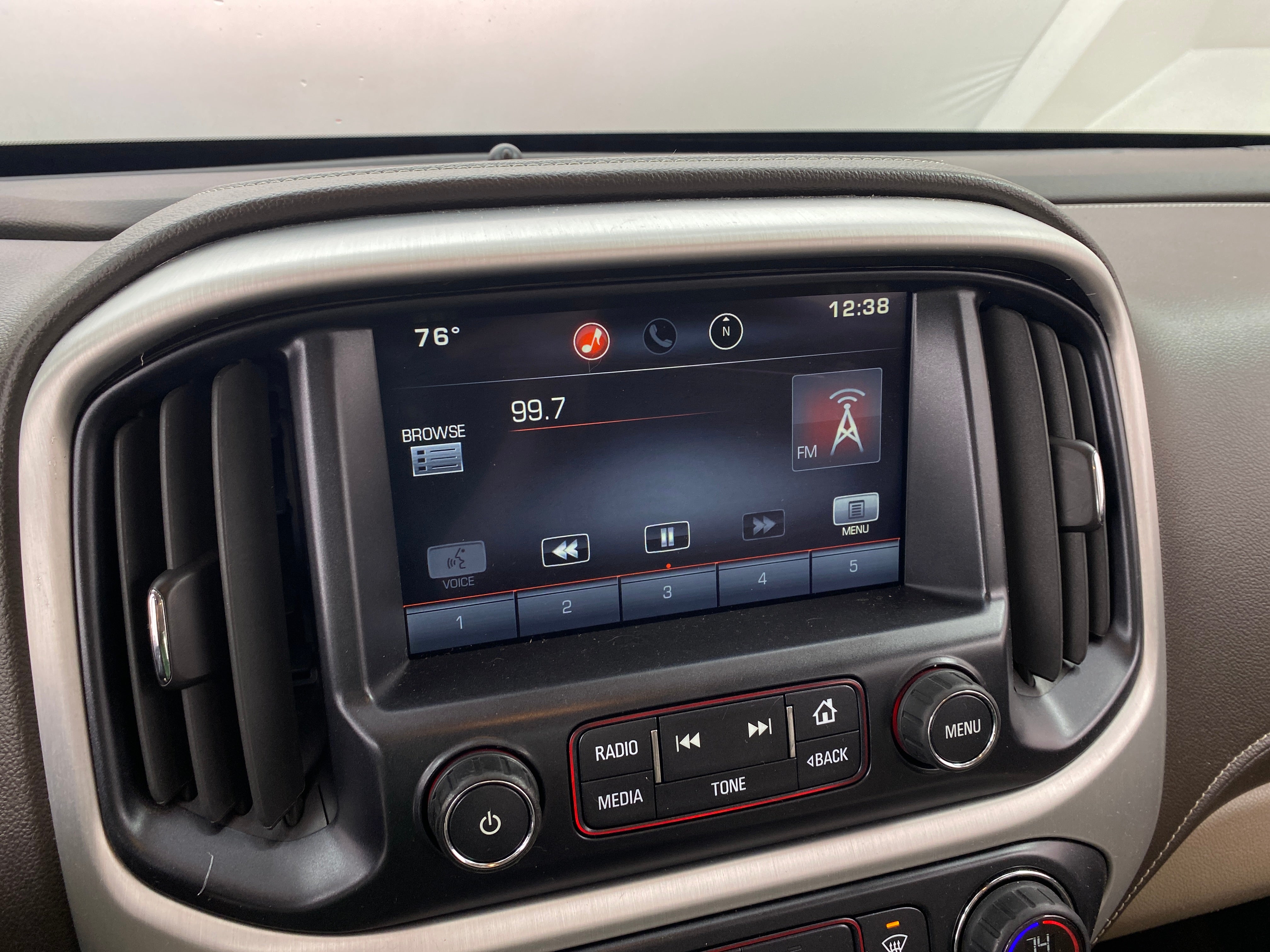 2015 GMC Canyon SLT 3