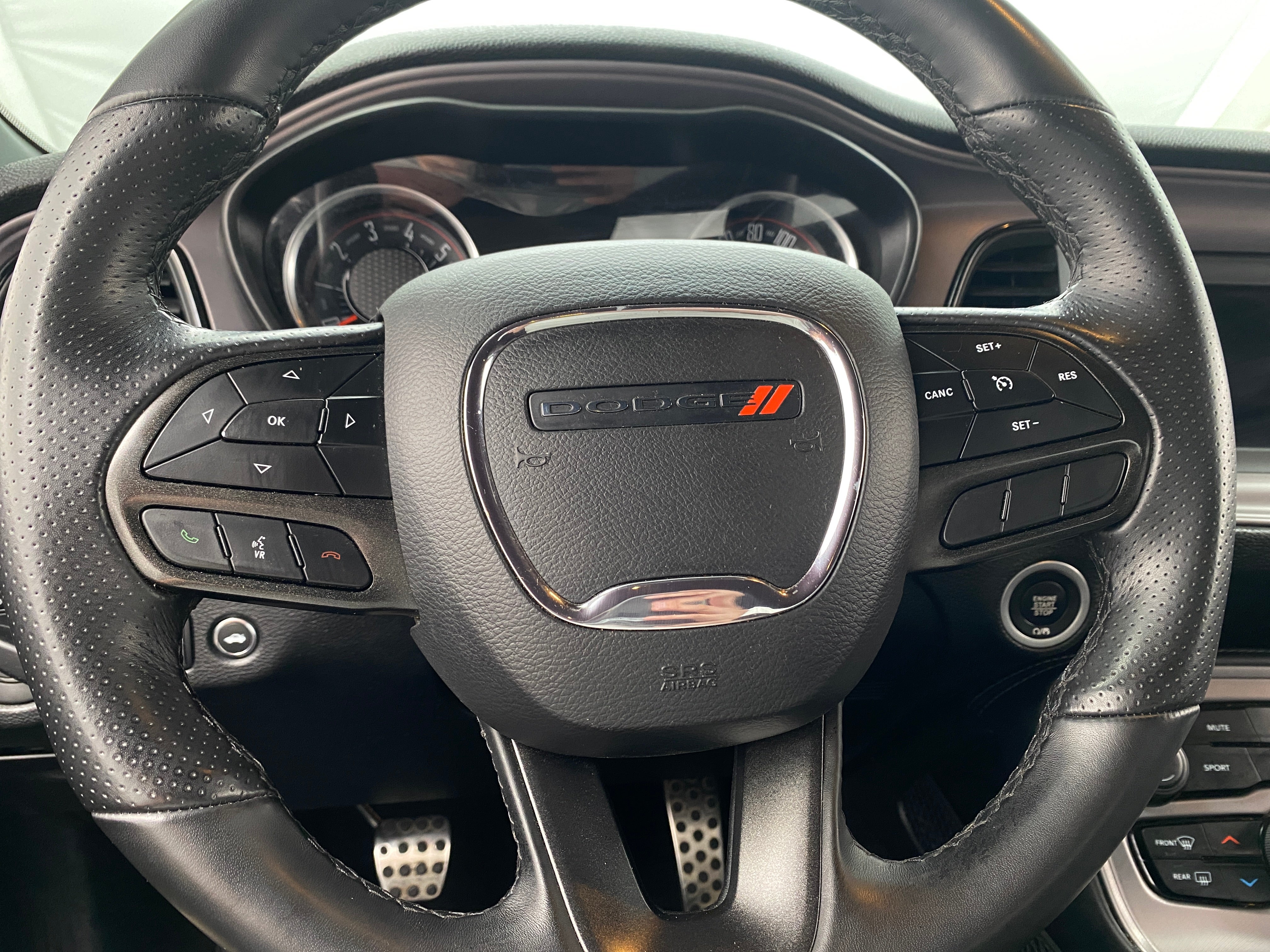 2023 Dodge Challenger R/T 4
