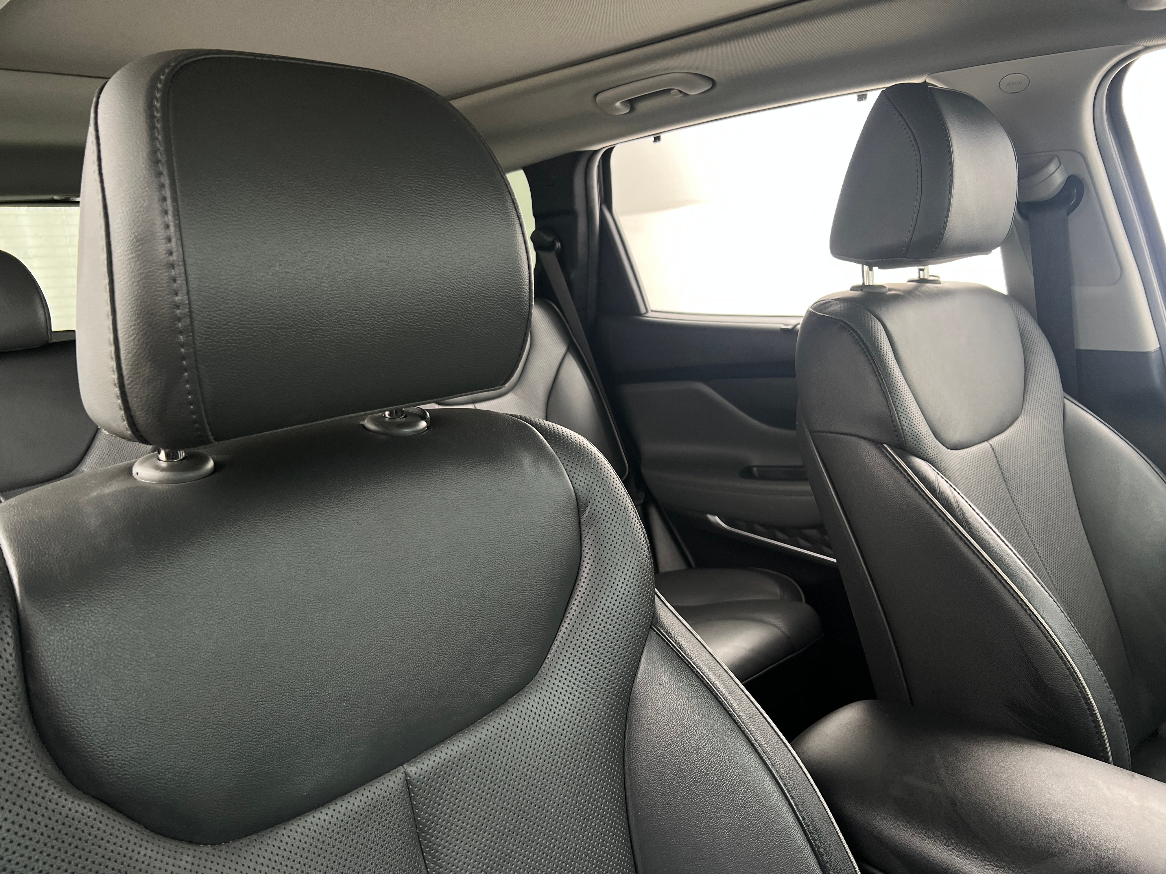 2021 Hyundai Santa Fe SEL 2