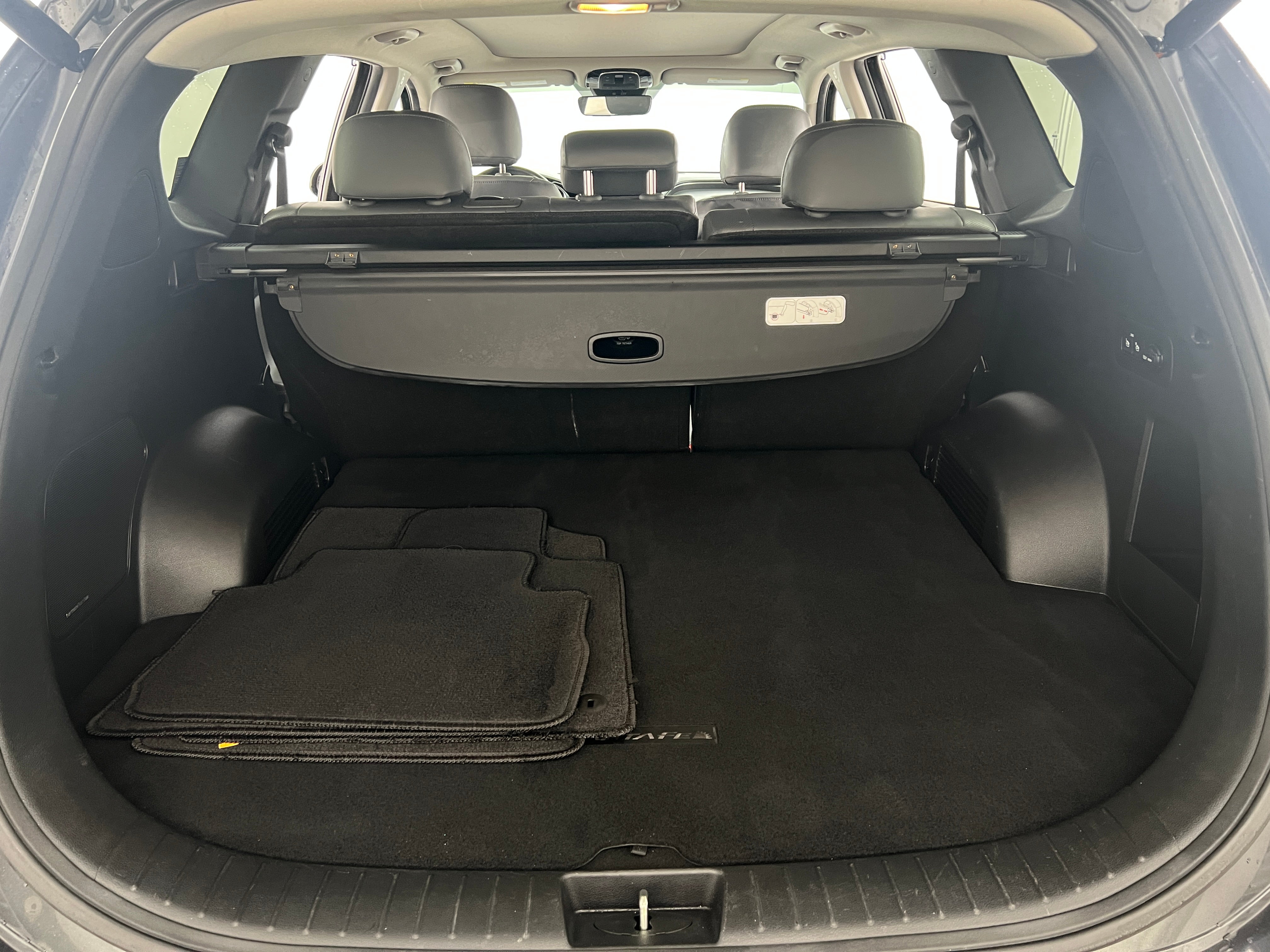 2021 Hyundai Santa Fe SEL 7
