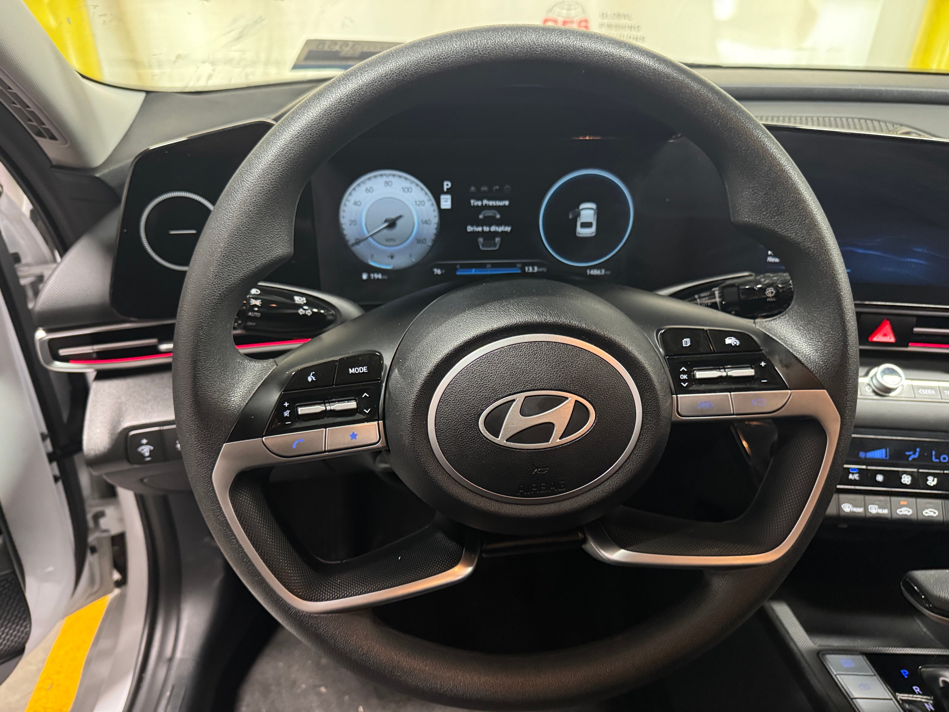 2024 Hyundai Elantra SEL 5