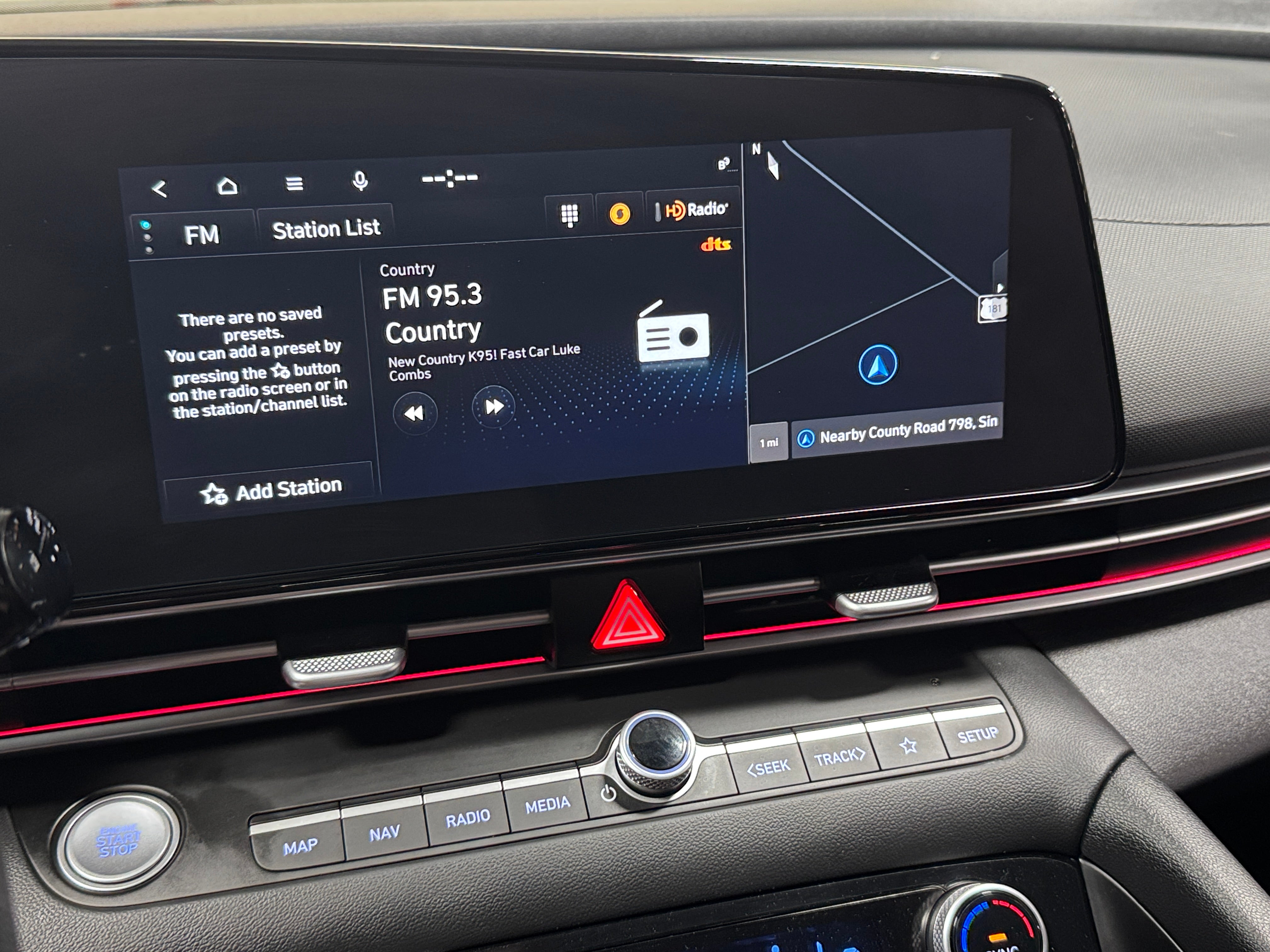 2024 Hyundai Elantra SEL 4