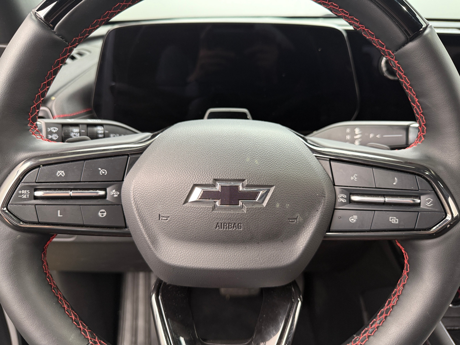 Thumbnail: 2024 Chevrolet Traverse - 4