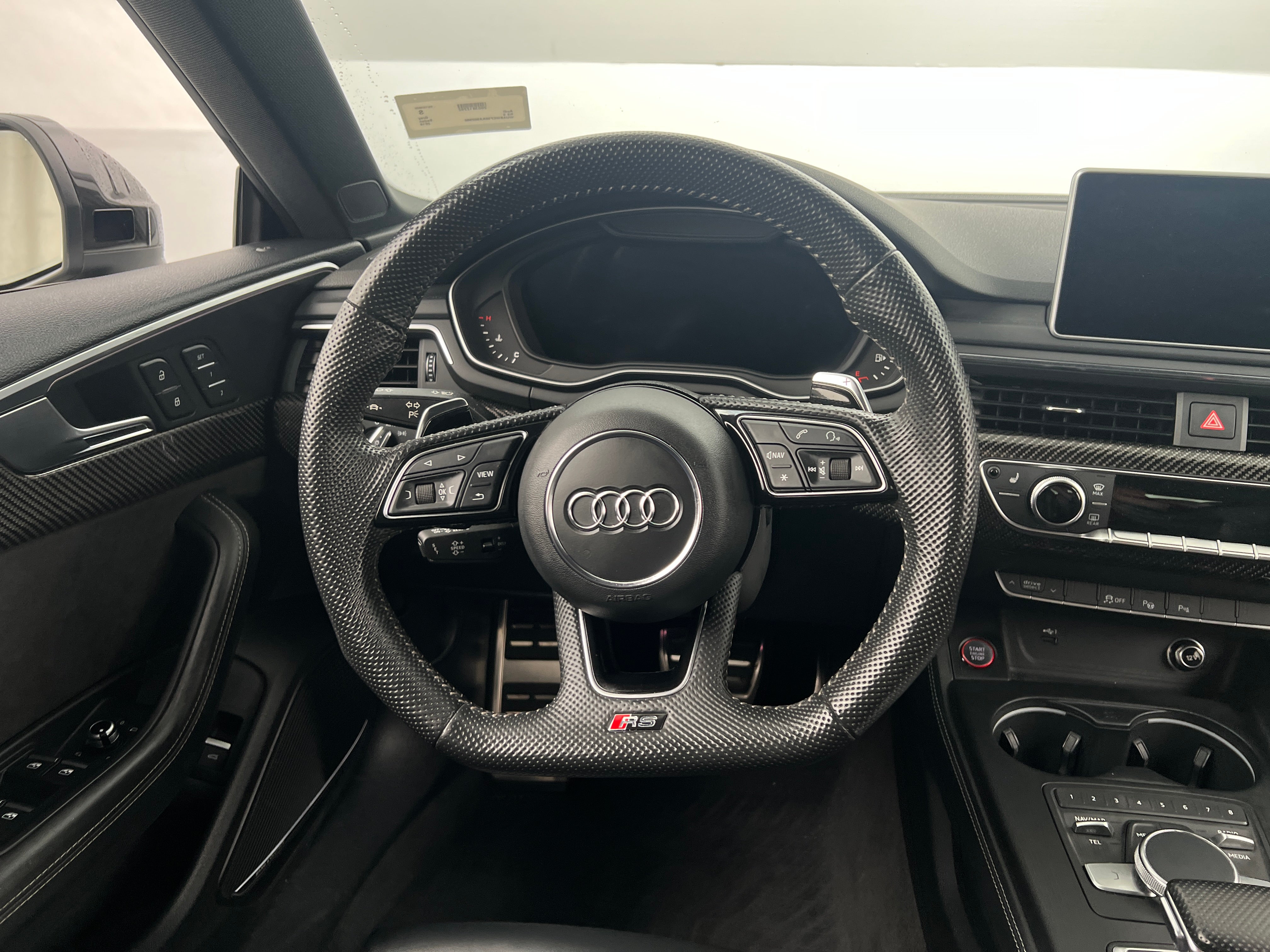 Thumbnail: 2019 Audi RS 5 - 4