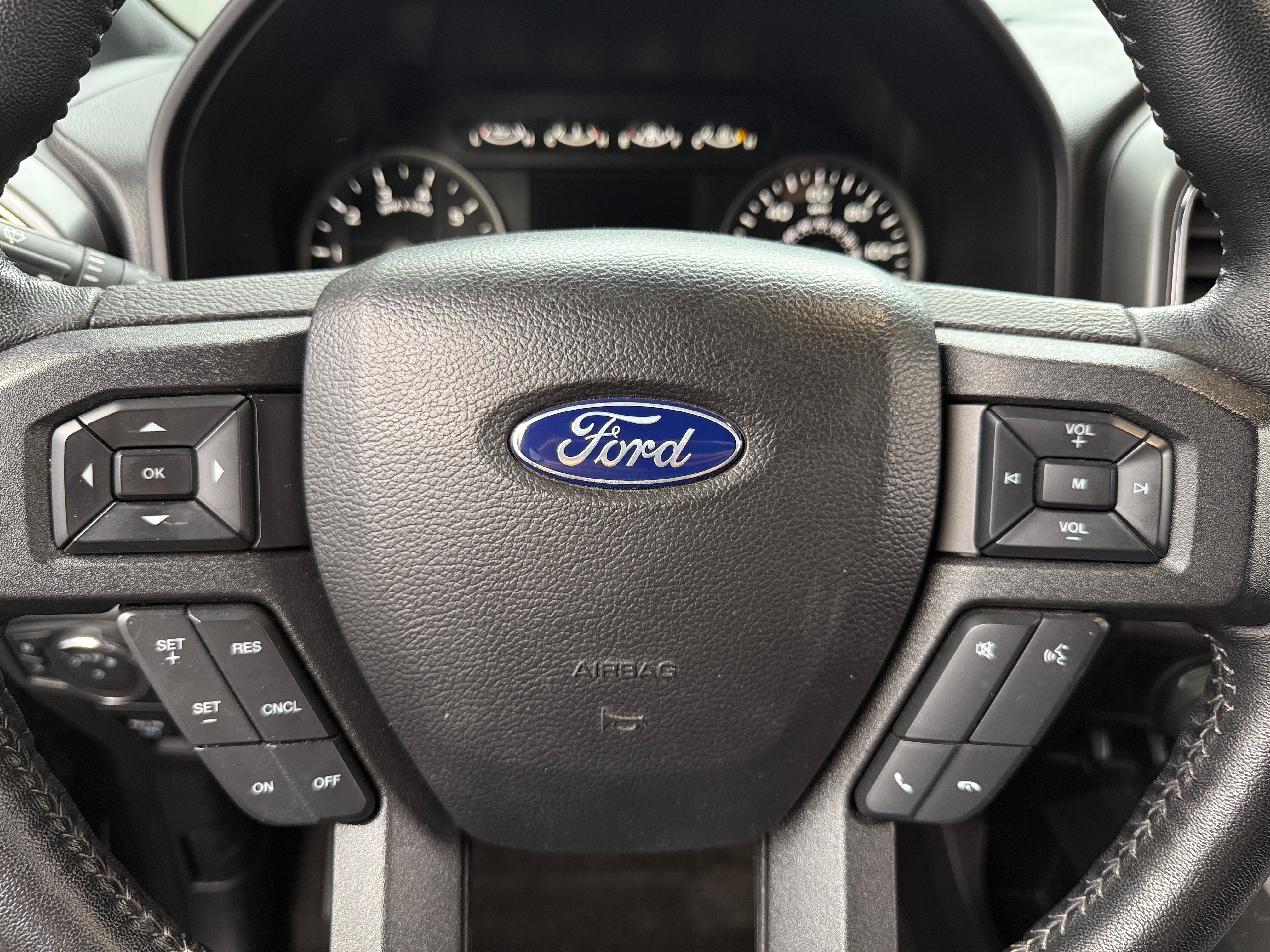 2020 Ford Econoline E-150 5