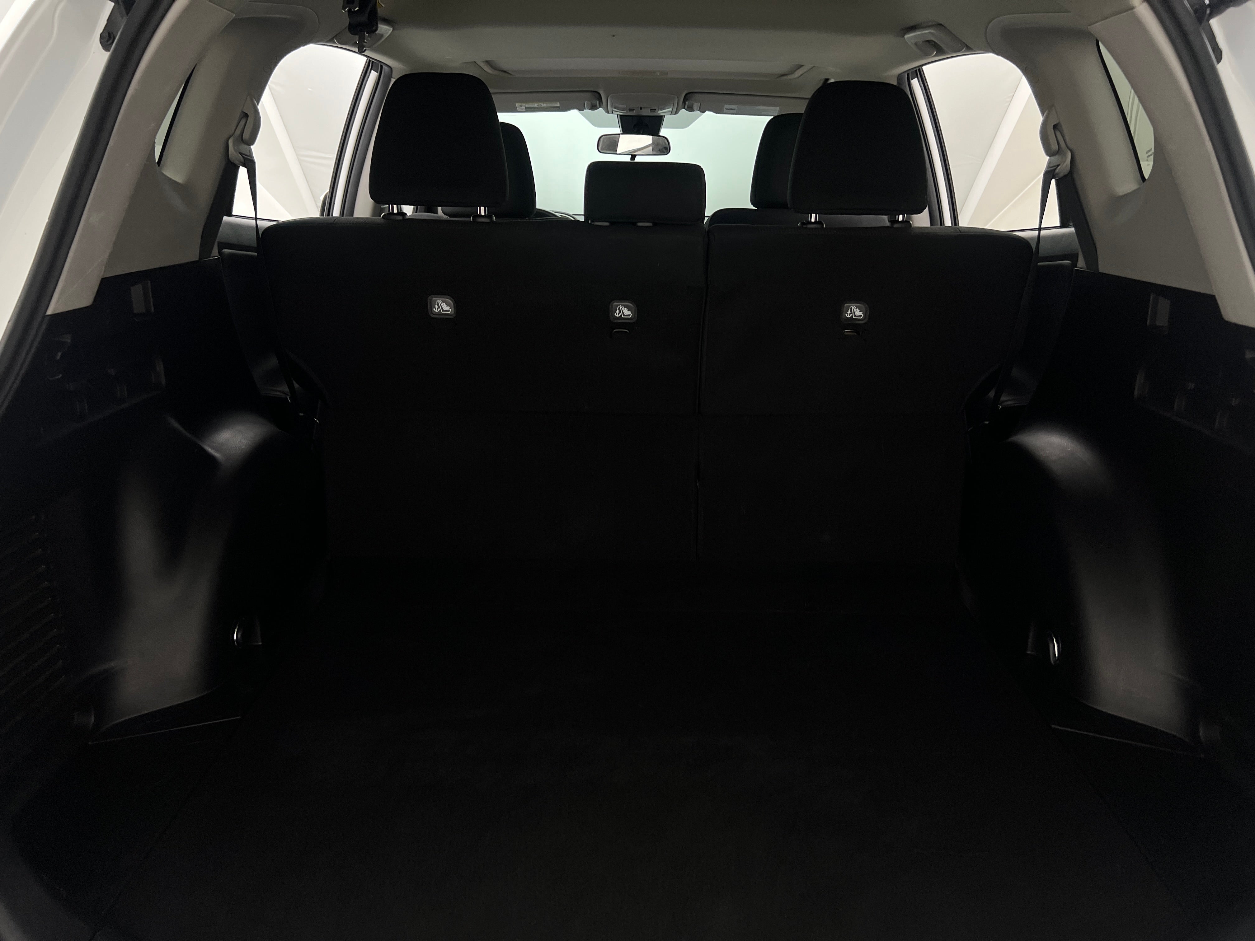 2018 Toyota RAV4 XLE 7