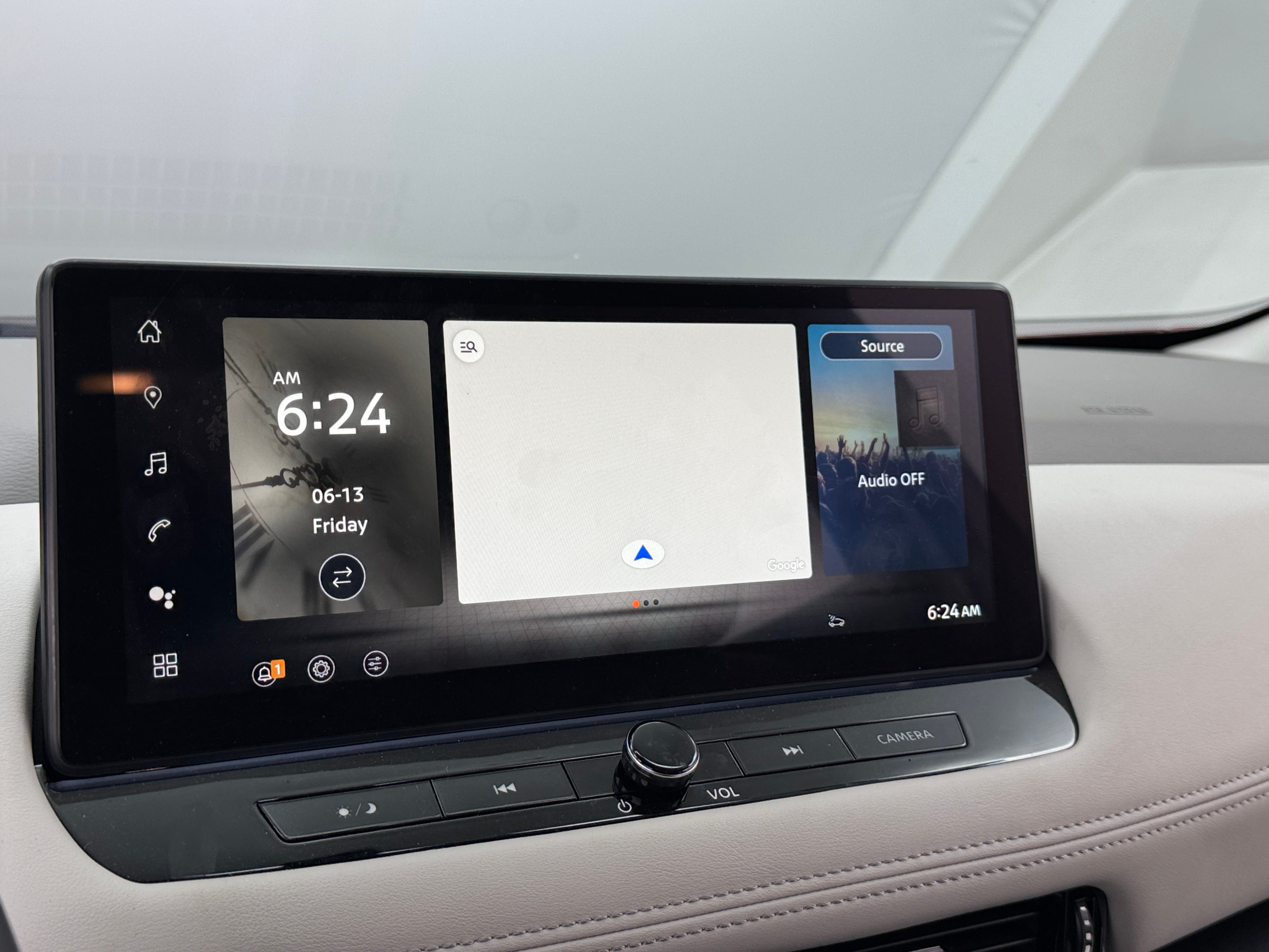 2024 Nissan Rogue SL 3