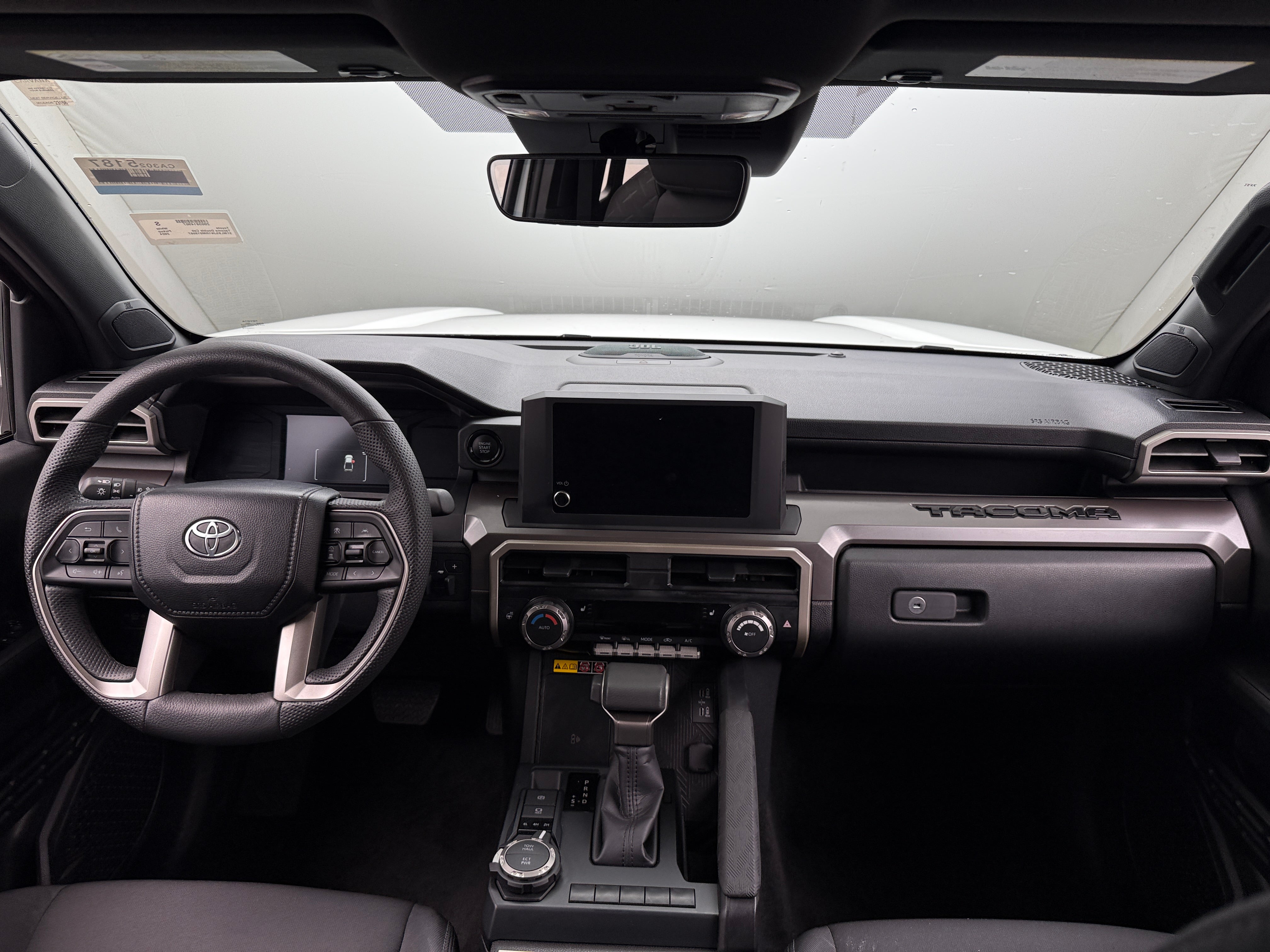 2024 Toyota Tacoma SR5 3