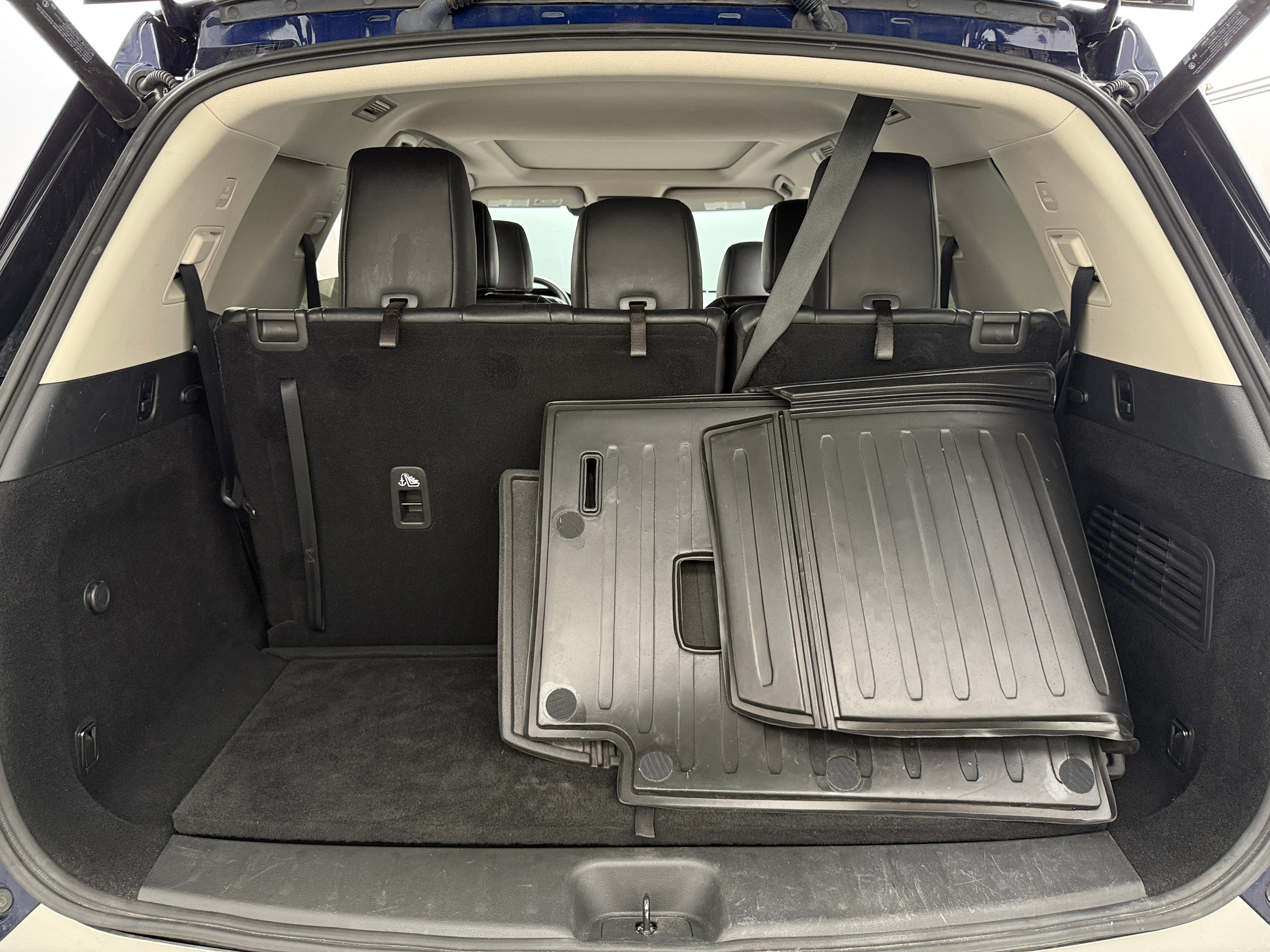 2022 Nissan Pathfinder Platinum 6