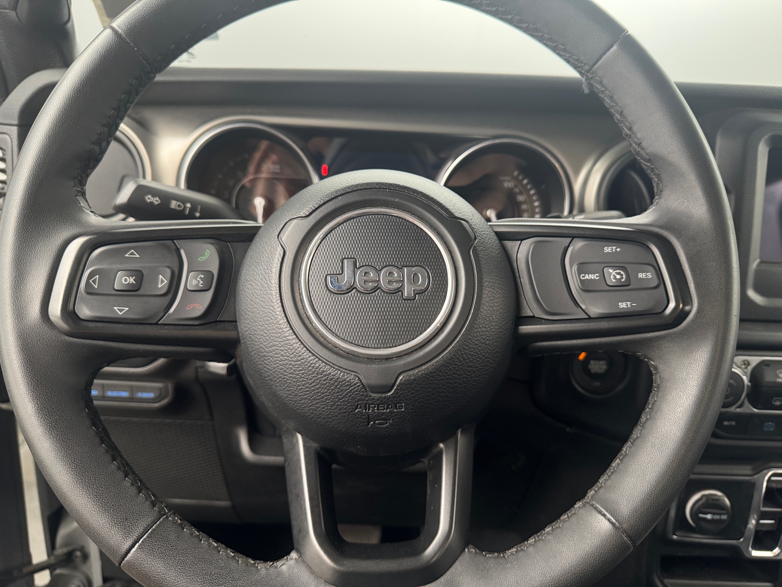 Thumbnail: 2023 Jeep Wrangler - 5