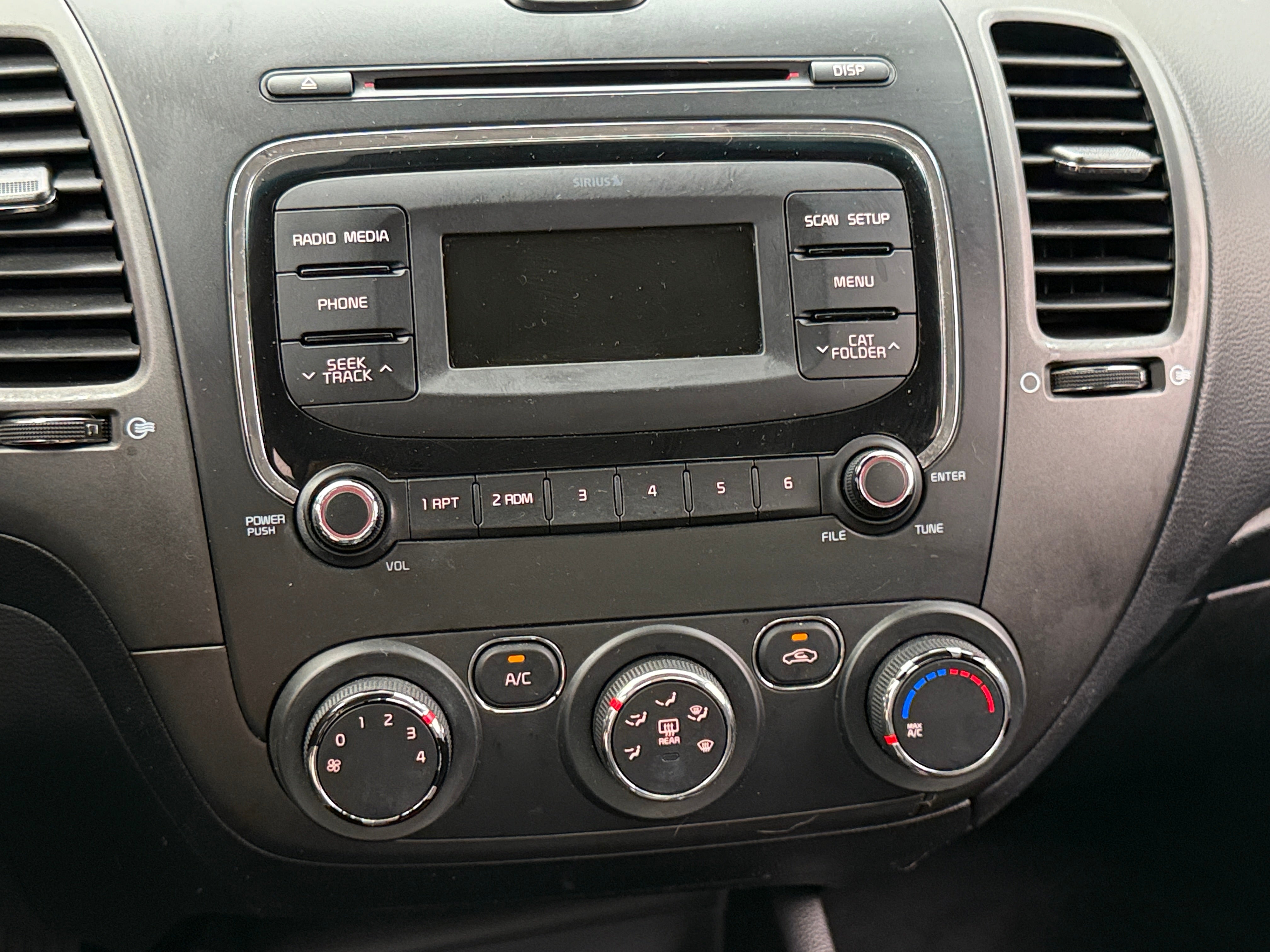 2018 Kia Forte LX 4