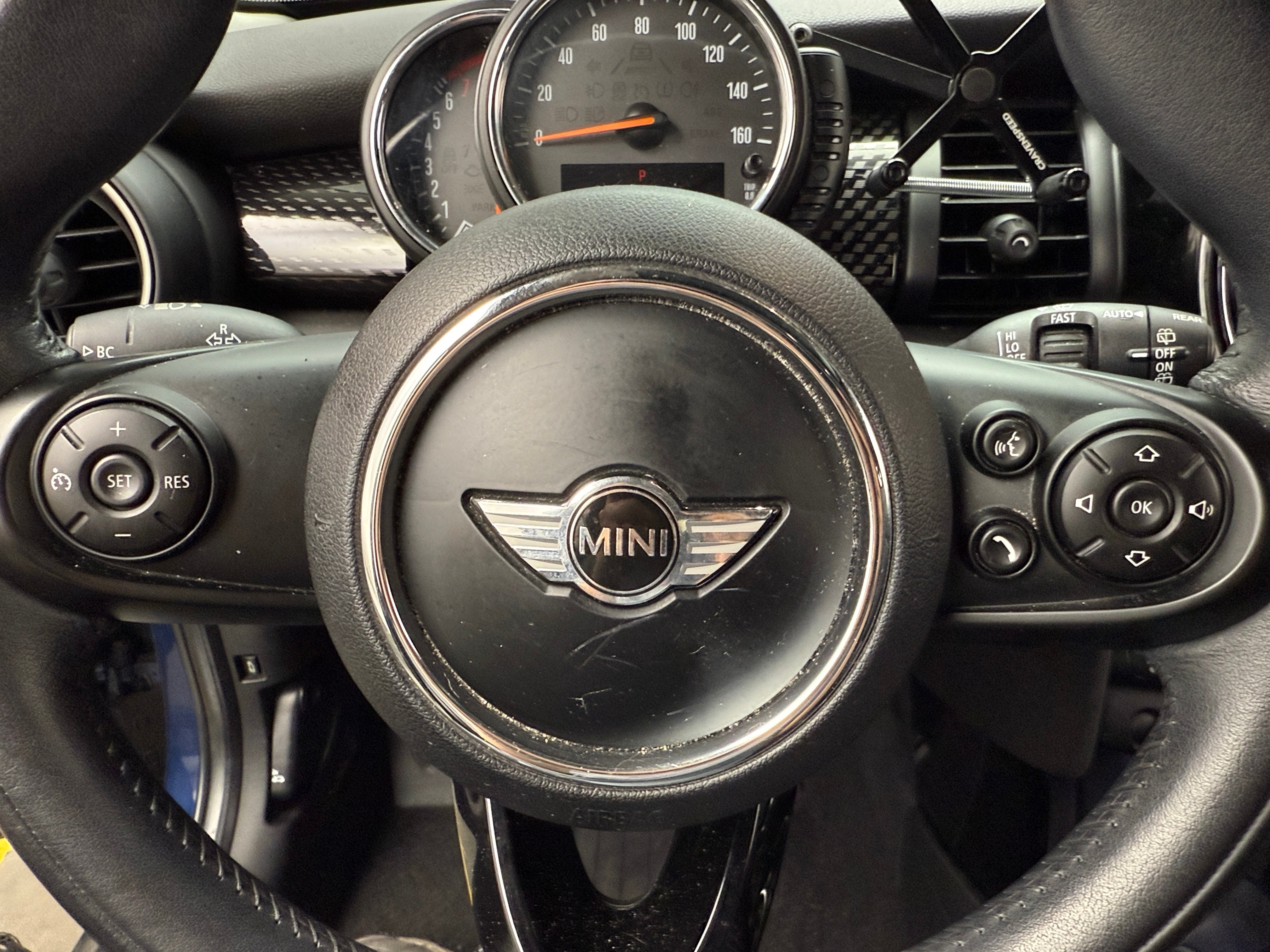 2015 MINI Cooper Hardtop S 5