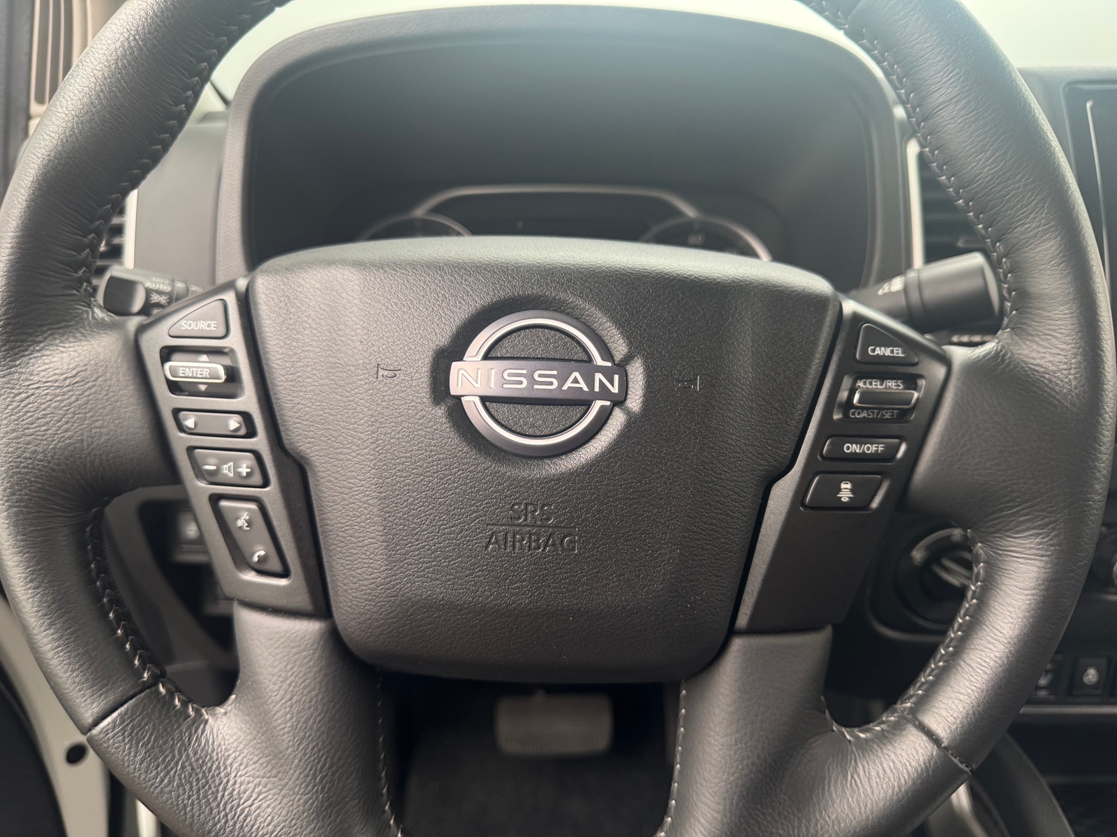 Thumbnail: 2024 Nissan Frontier - 5