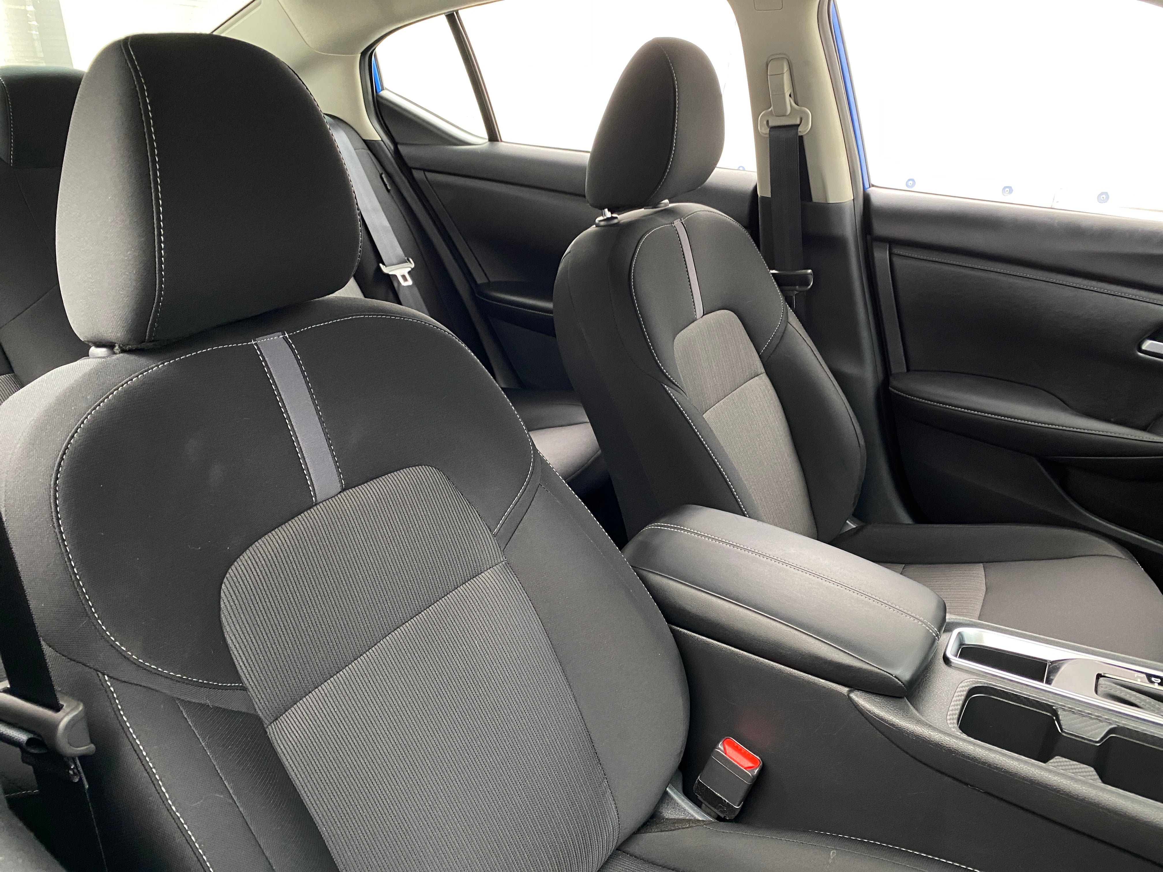 2025 Nissan Sentra SV 2