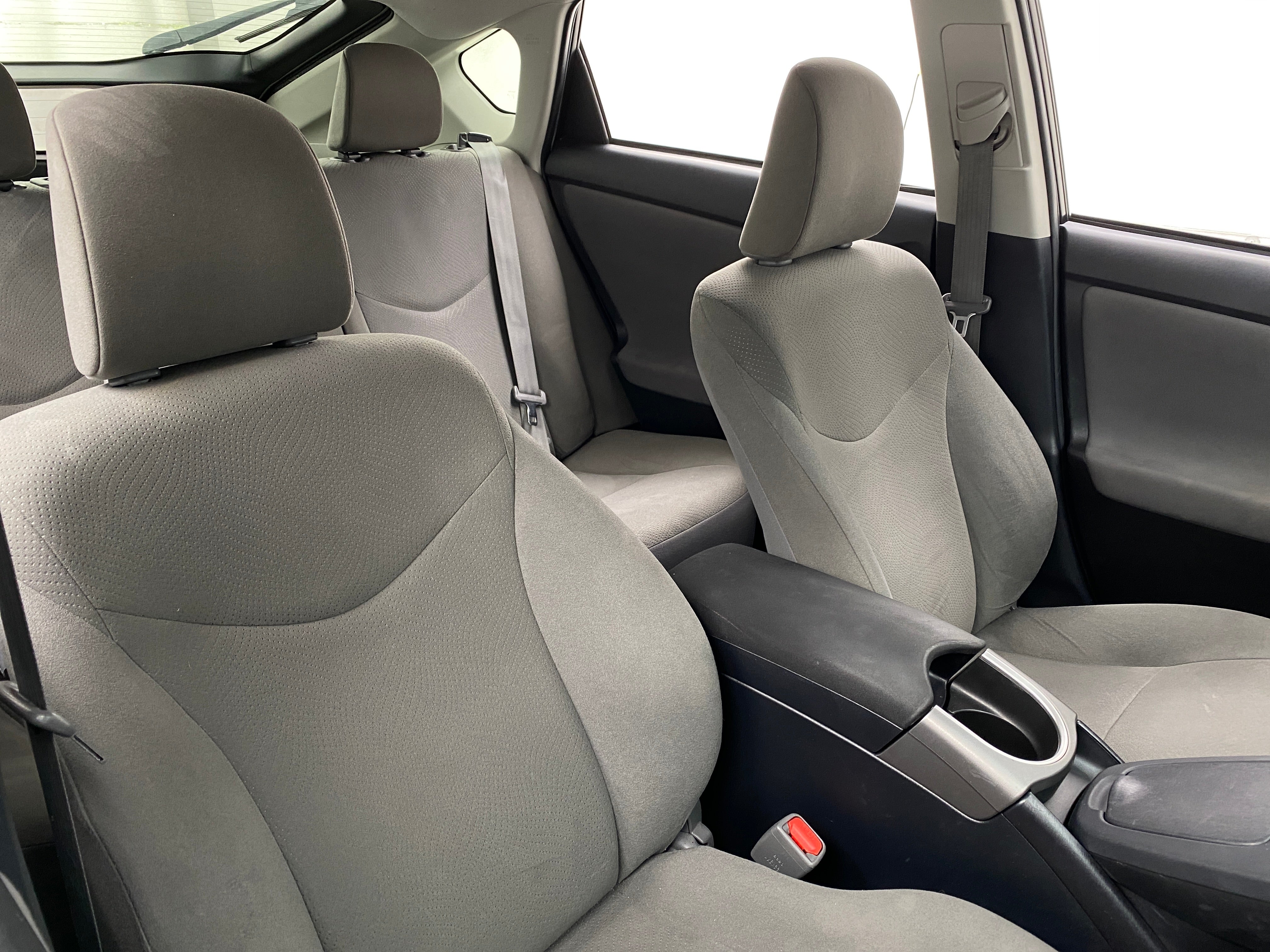 2015 Toyota Prius Two 2