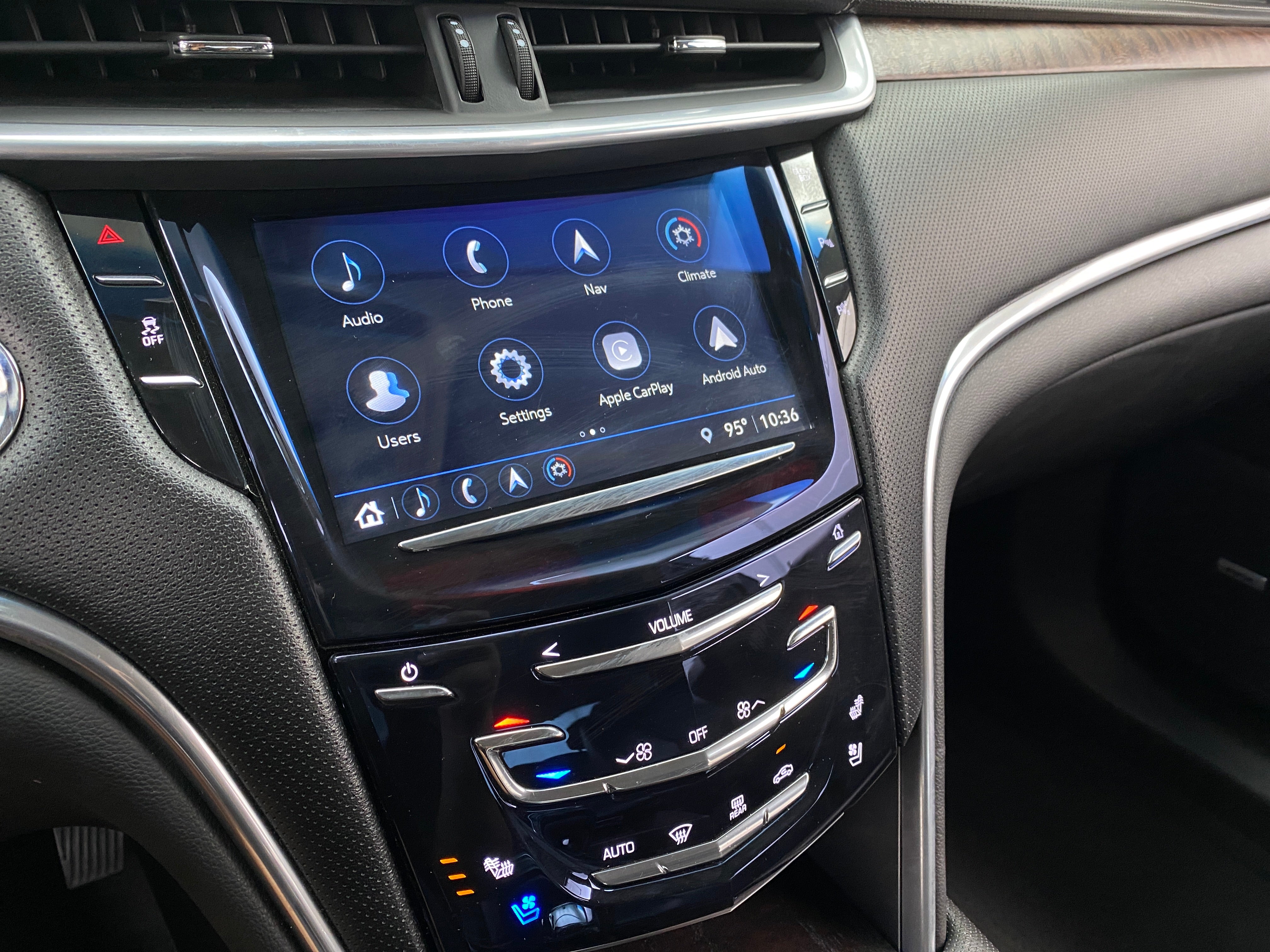 Thumbnail: 2019 Cadillac XTS - 3