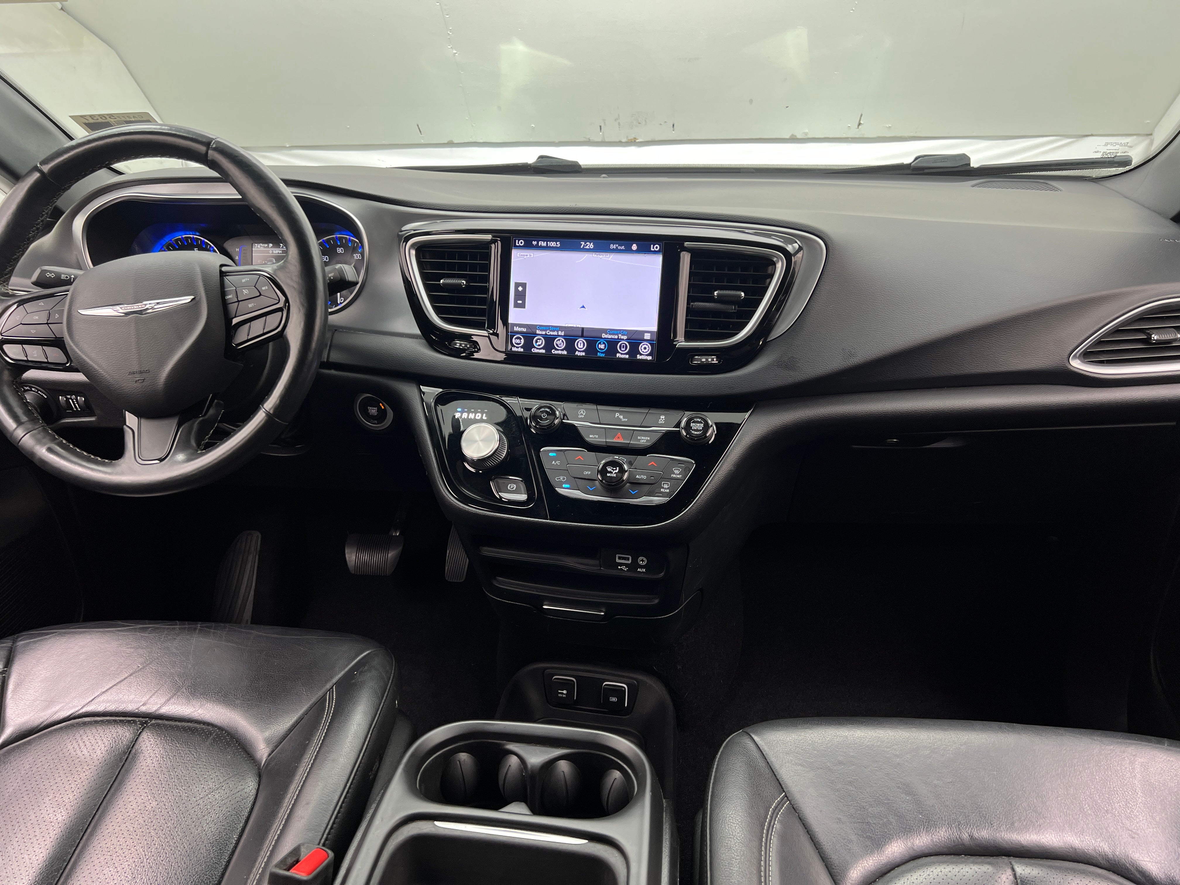 2019 Chrysler Pacifica Touring L 2