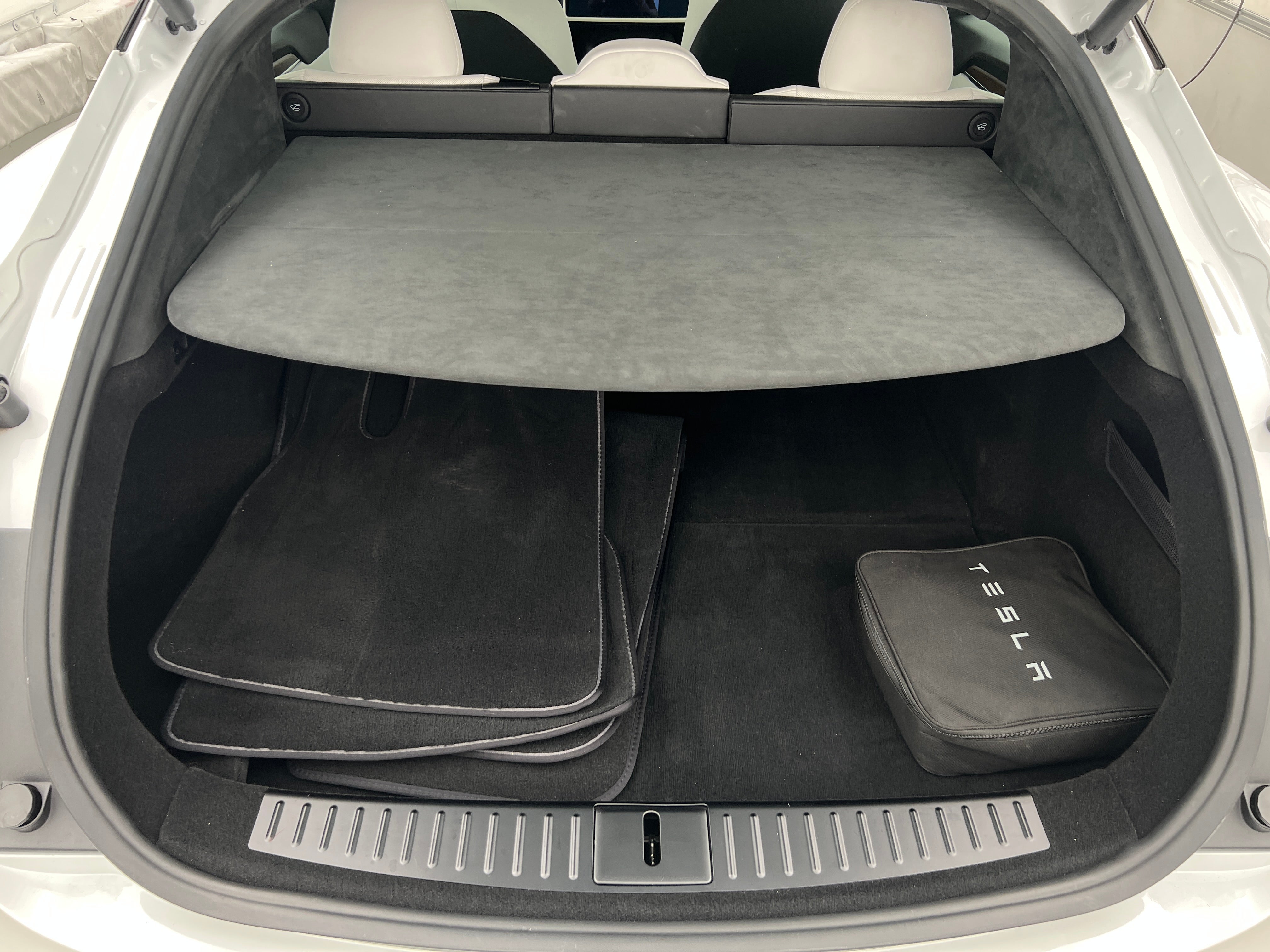 2022 Tesla Model S Long Range 6
