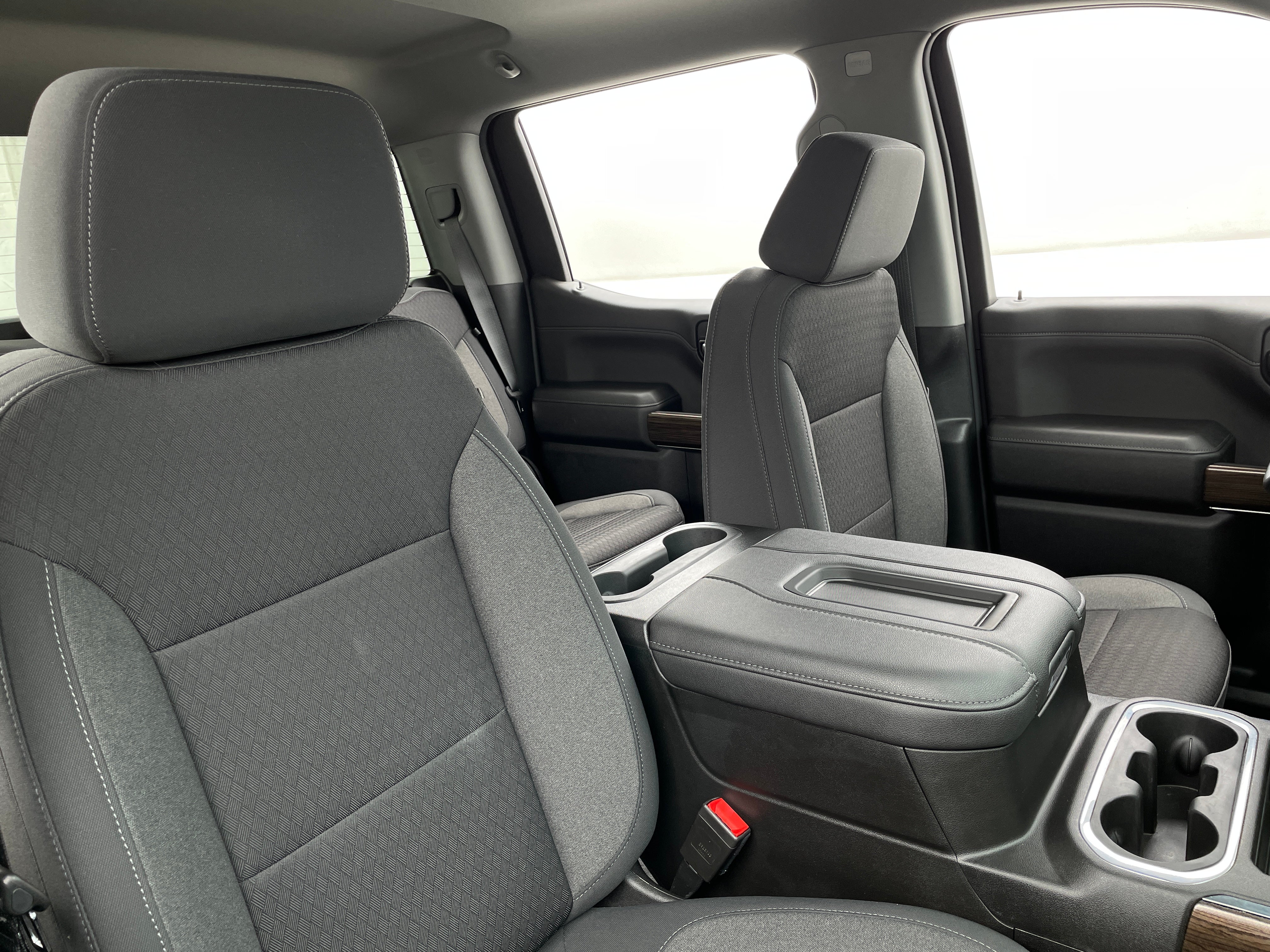 2022 Chevrolet Silverado 1500 Limited LT Trail Boss 2