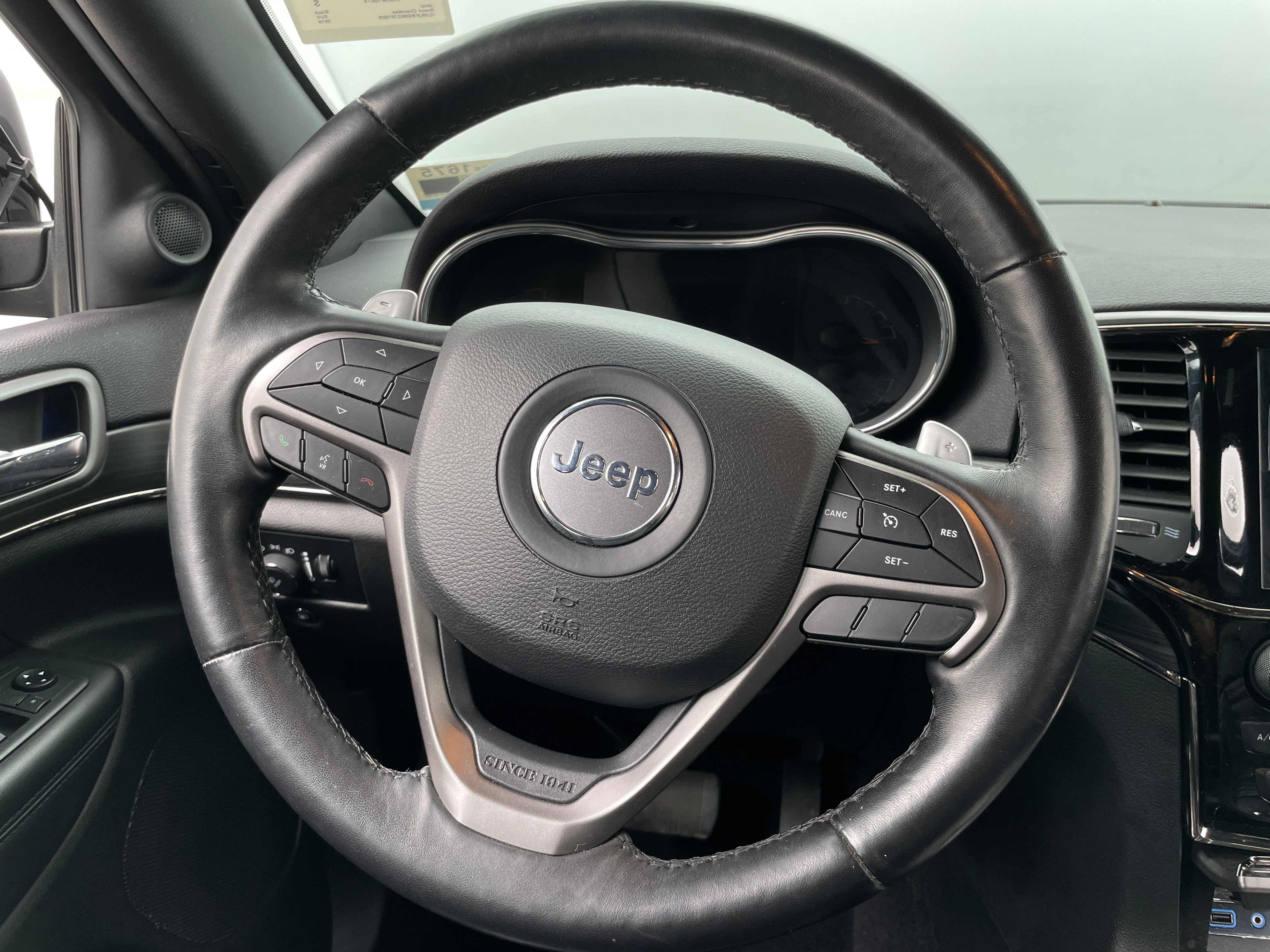 2019 Jeep Grand Cherokee Limited Edition 4