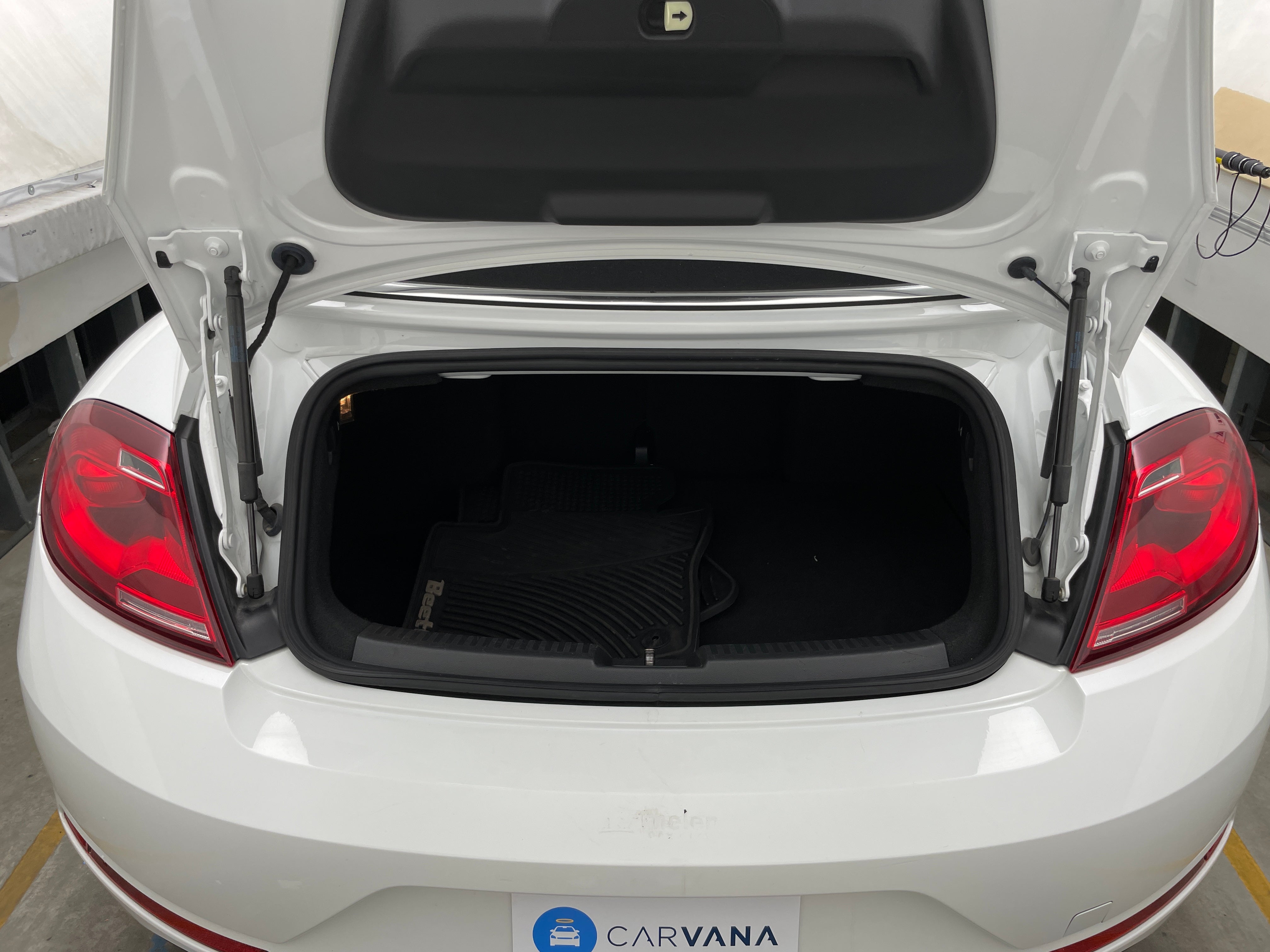 2019 Volkswagen Beetle Final Edition SE 6